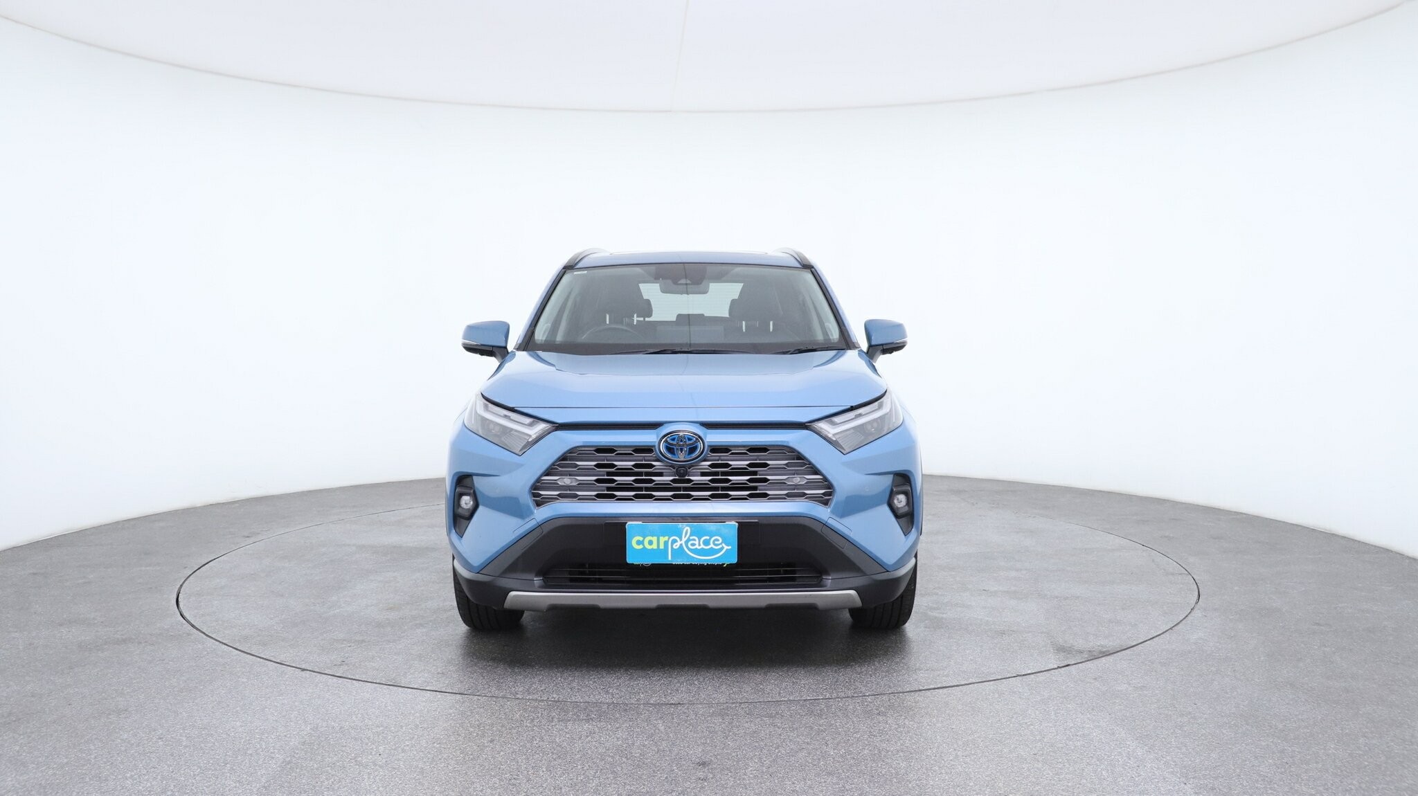 Toyota Rav4 image 2