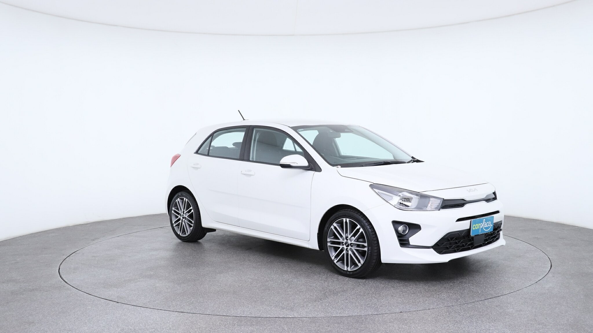 Kia Rio image 3