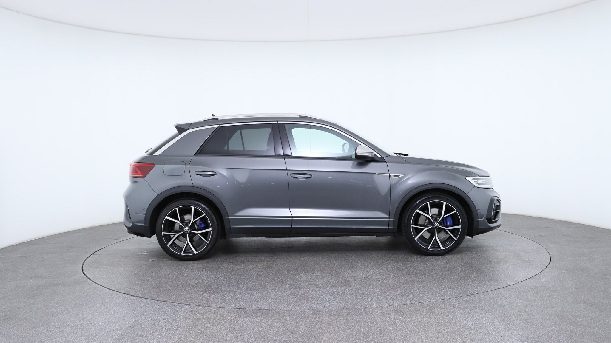 Volkswagen T-roc image 4