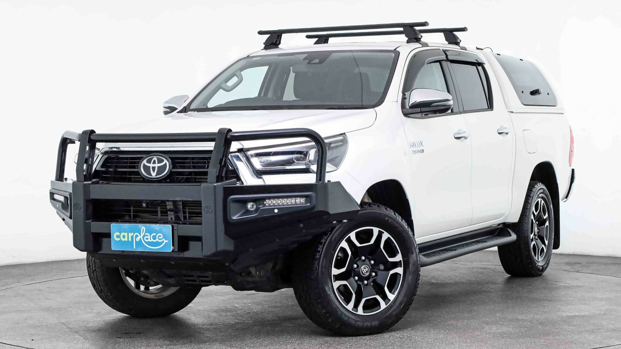 Toyota Hilux image 1