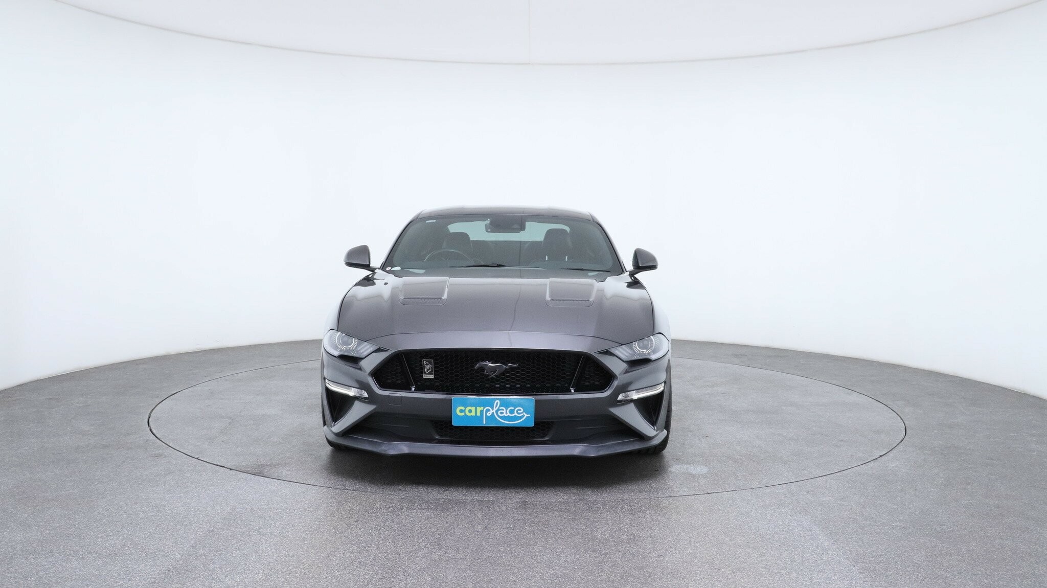 Ford Mustang image 2