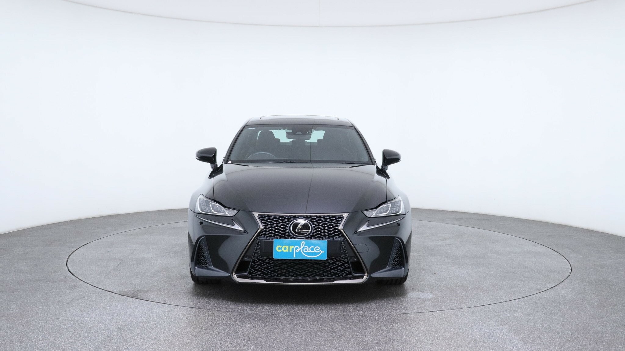 Lexus Is image 2