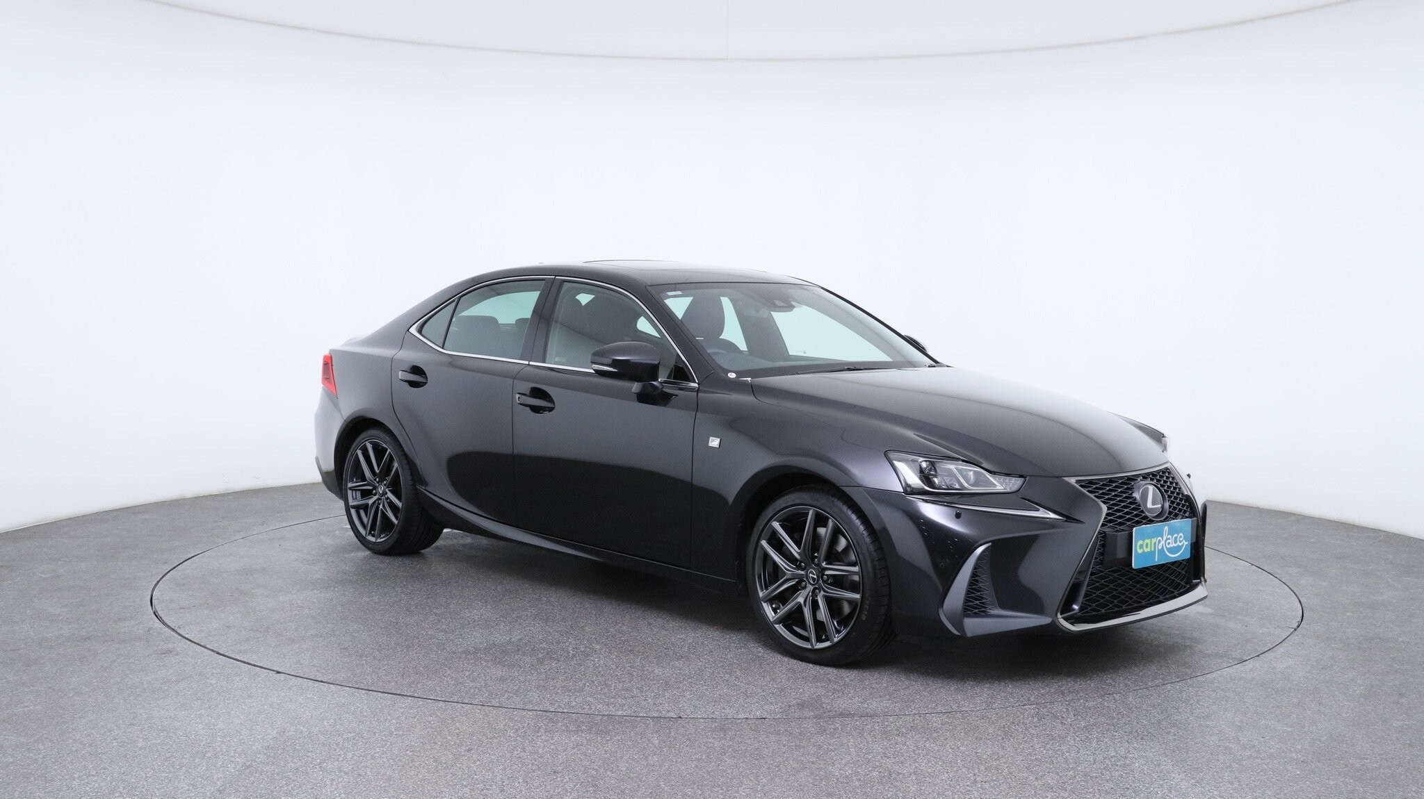 Lexus Is image 3