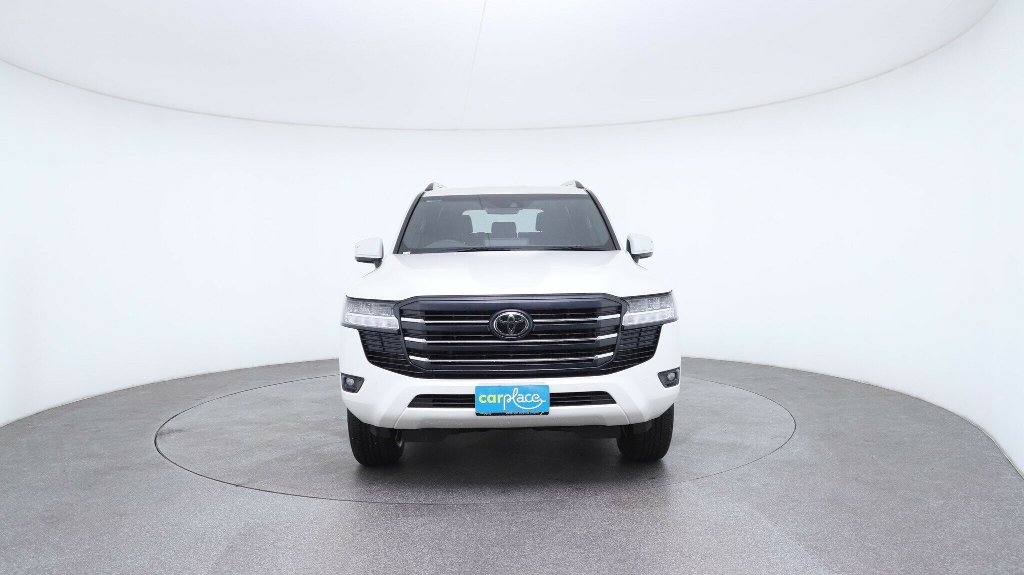 Toyota Landcruiser image 2