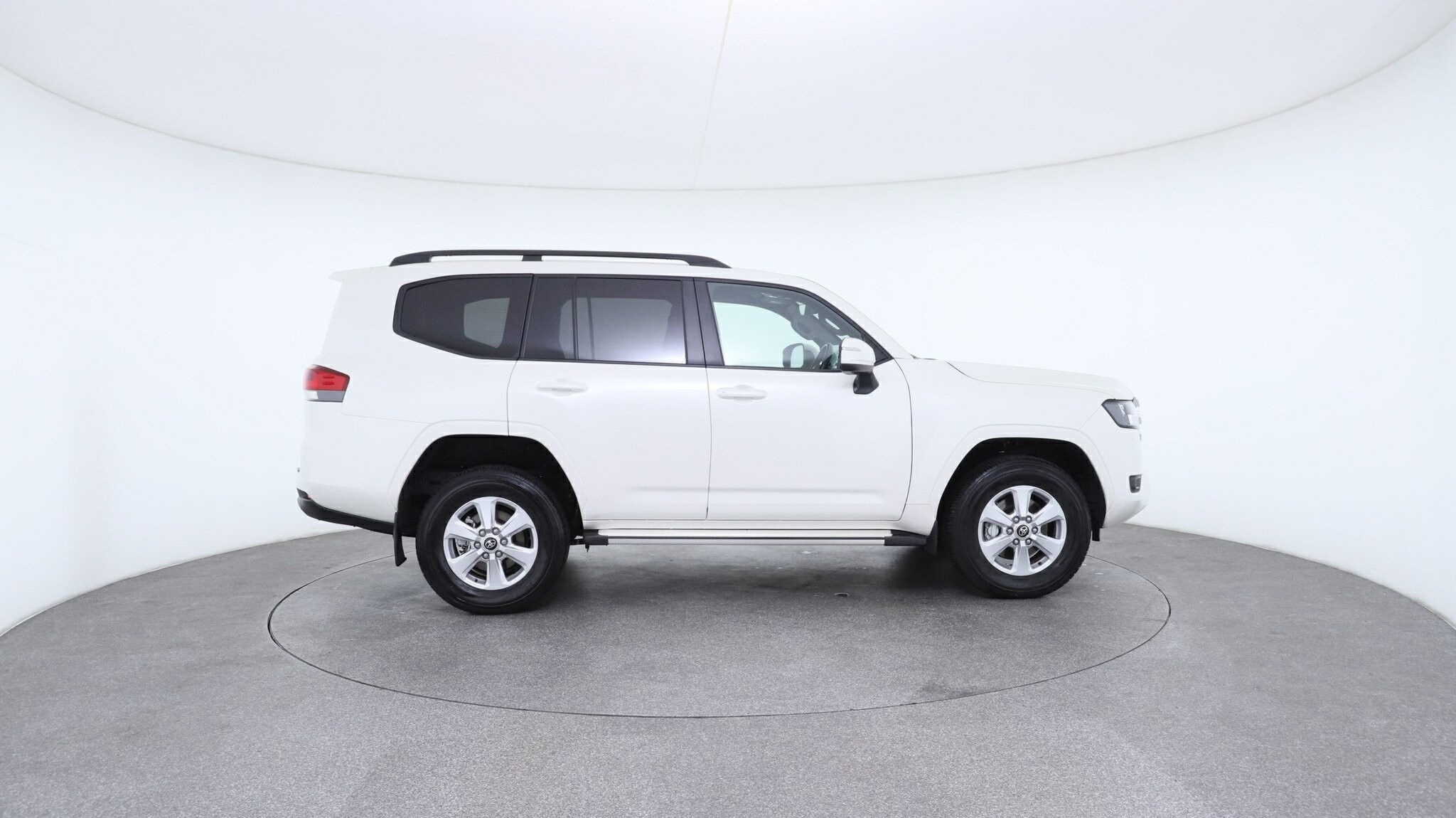 Toyota Landcruiser image 4