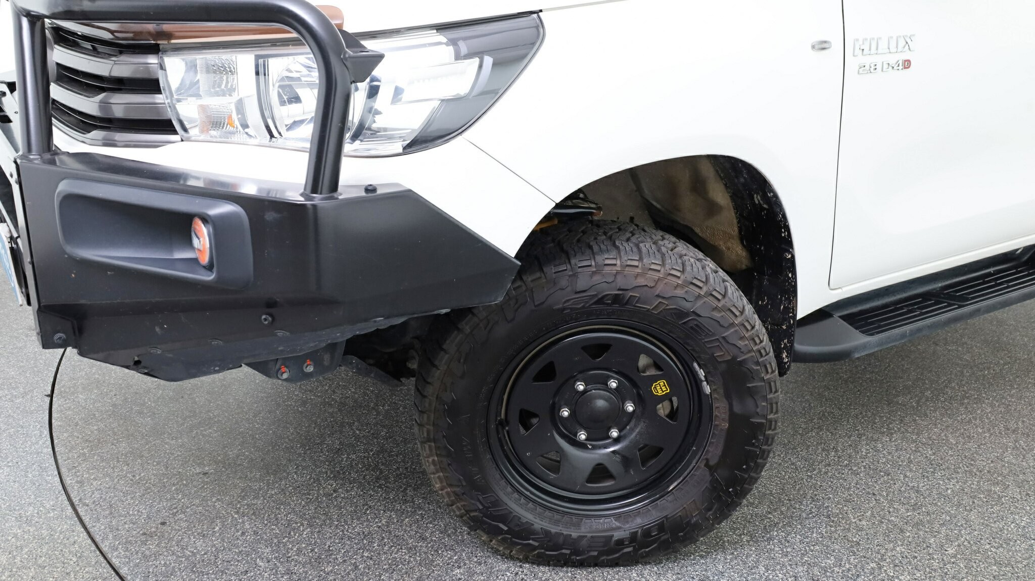Toyota Hilux image 3