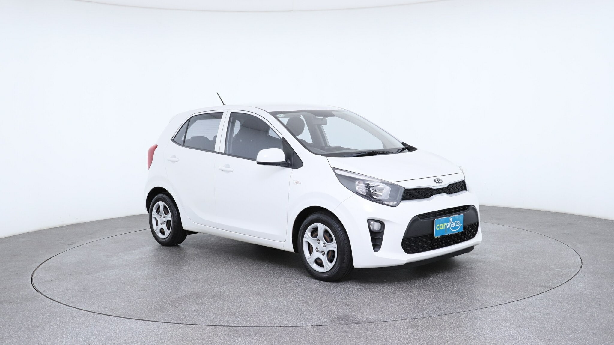 Kia Picanto image 3