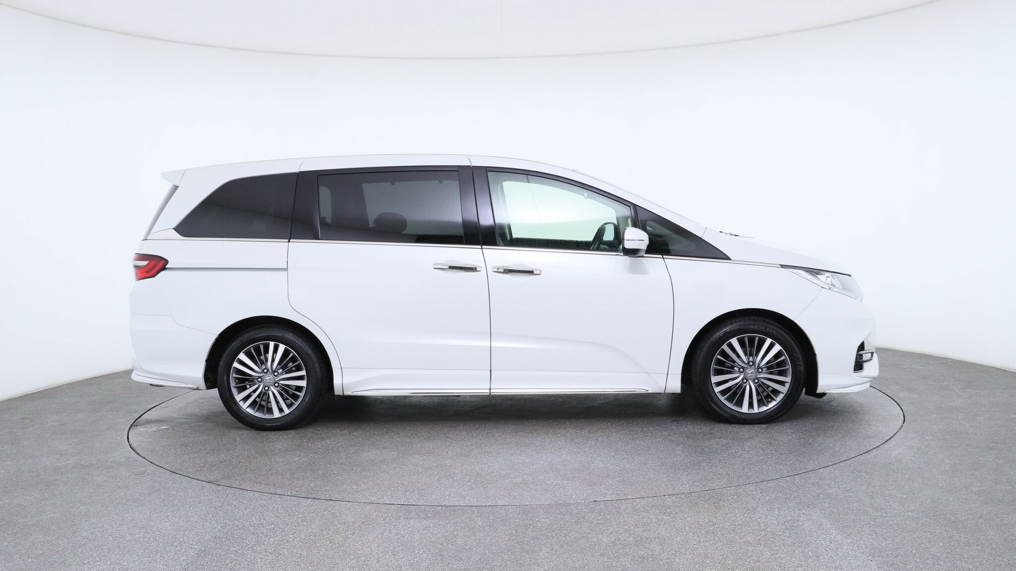Honda Odyssey image 4