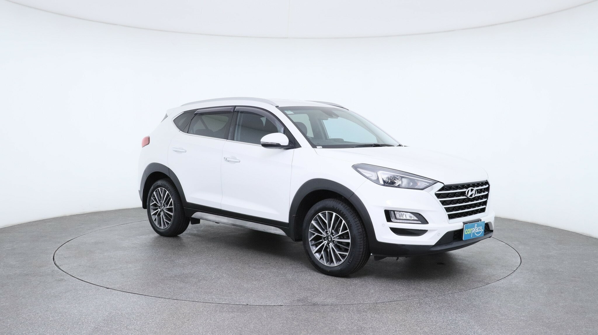 Hyundai Tucson image 3