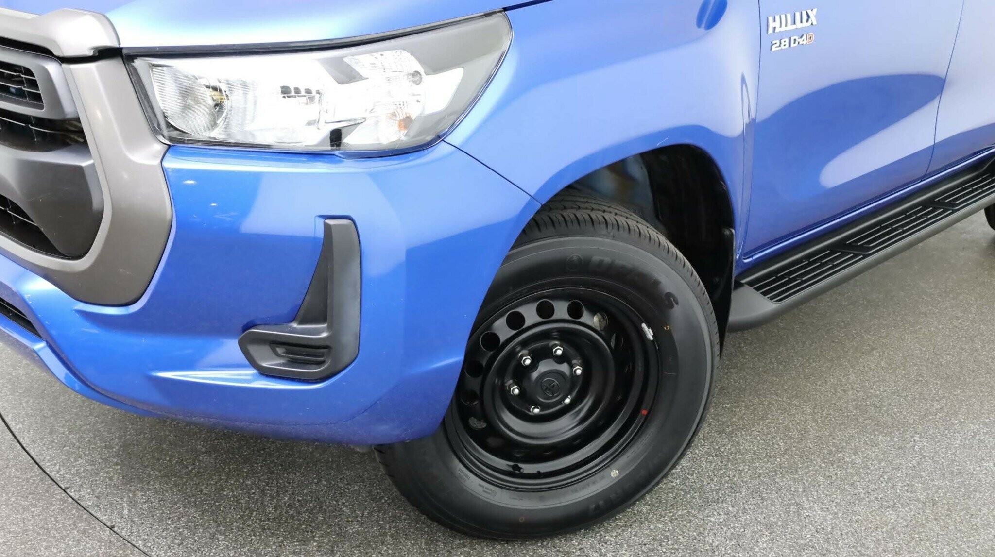 Toyota Hilux image 3
