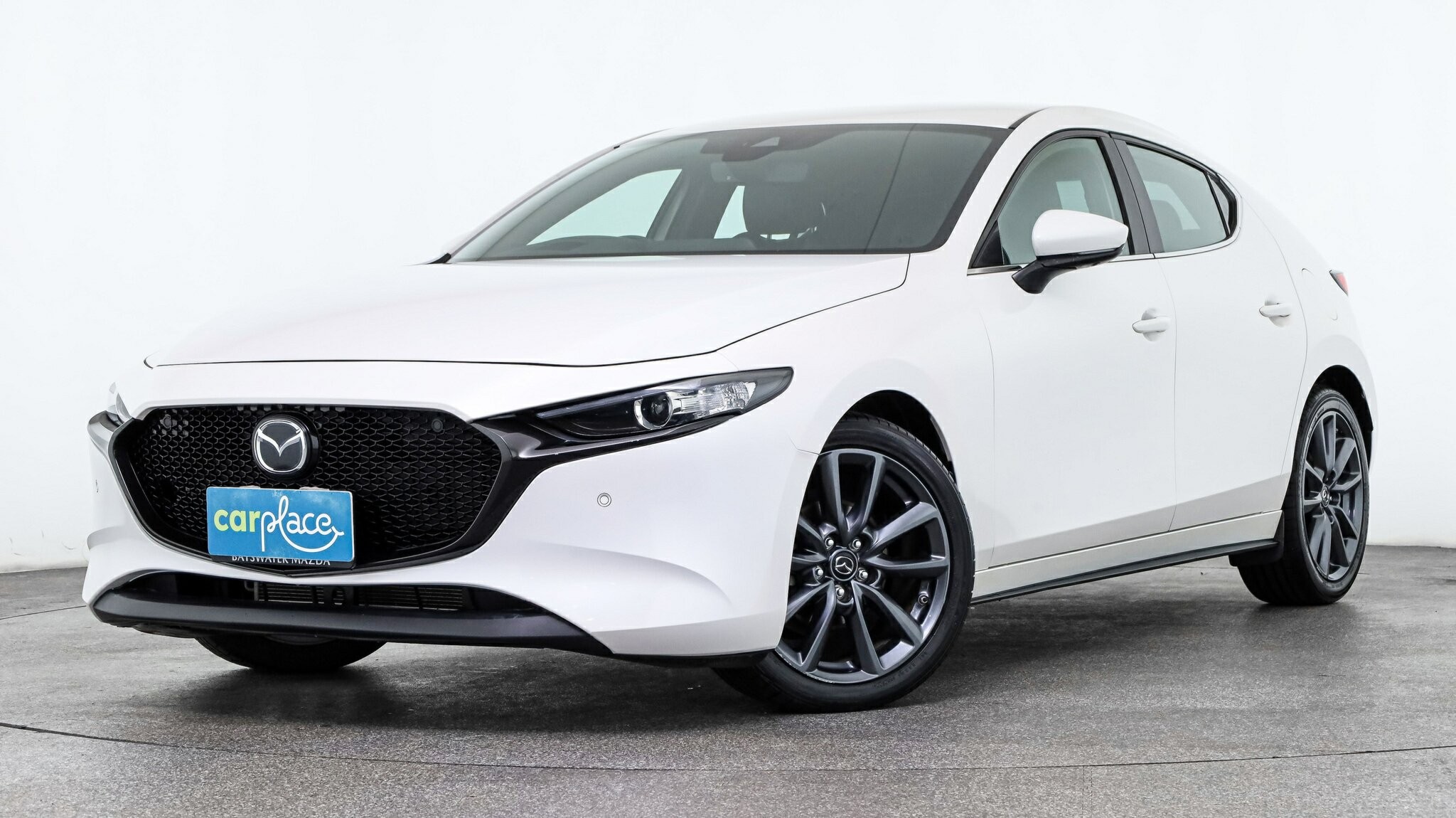 Mazda 3 image 1