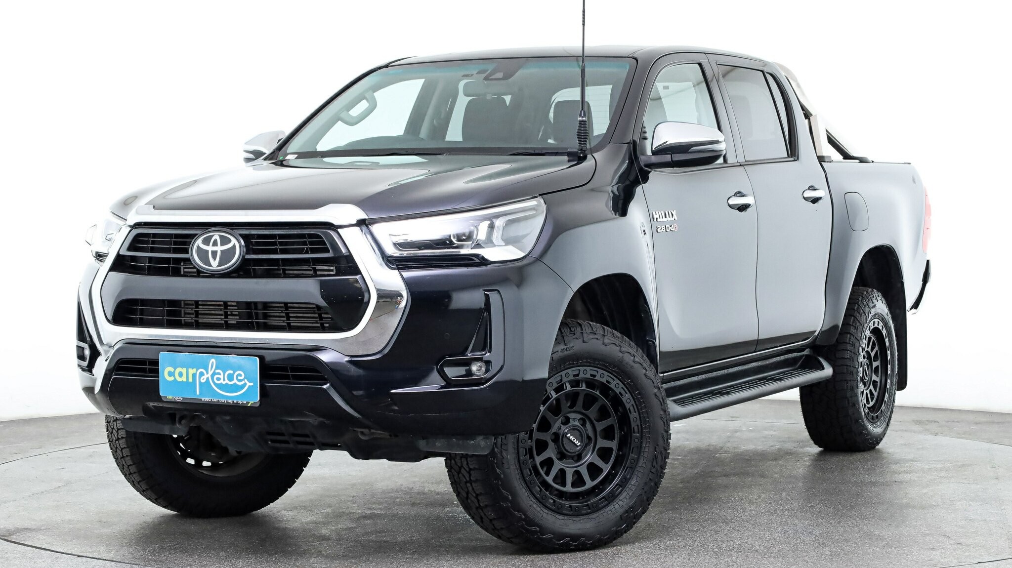 Toyota Hilux image 1