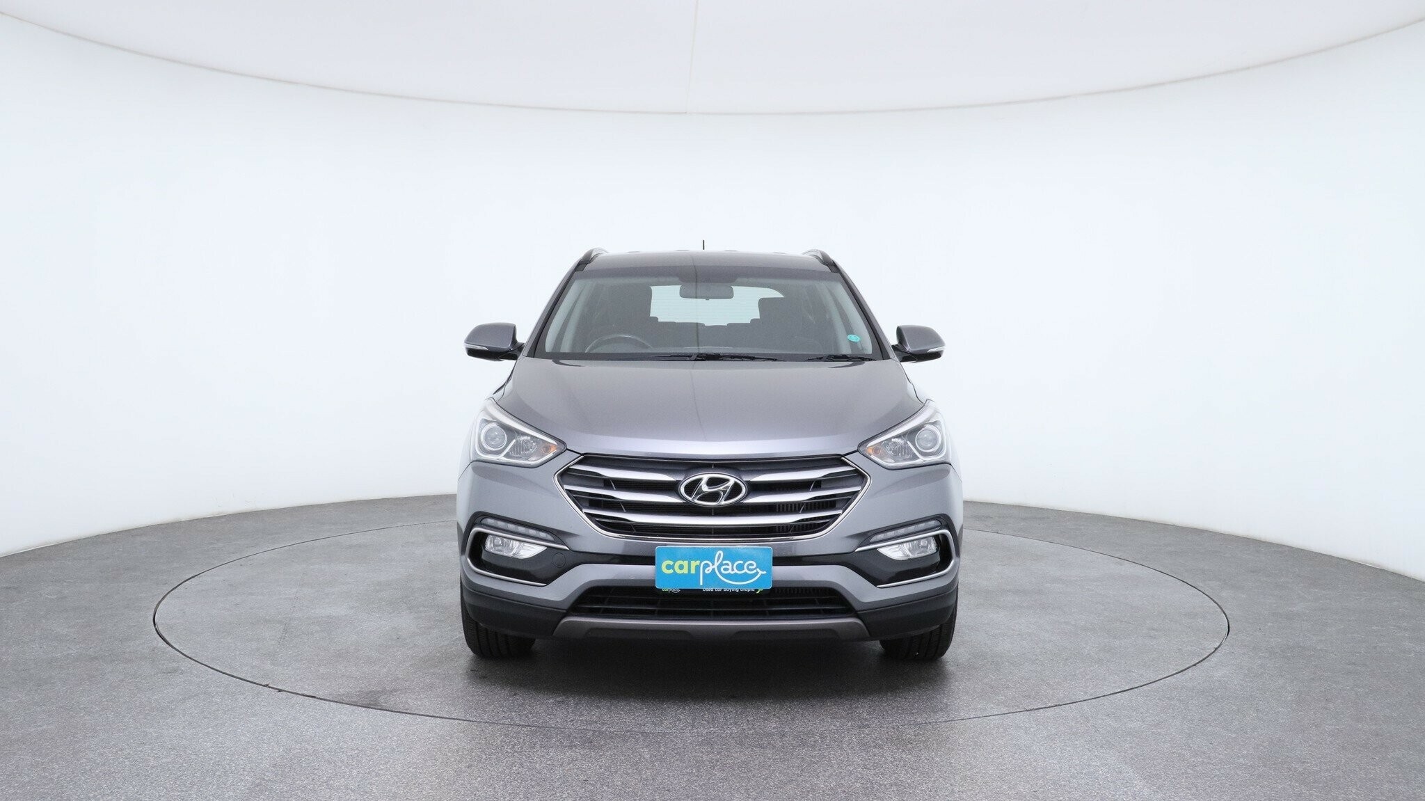 Hyundai Santa Fe image 2
