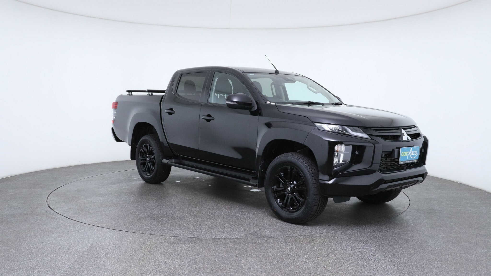Mitsubishi Triton image 3