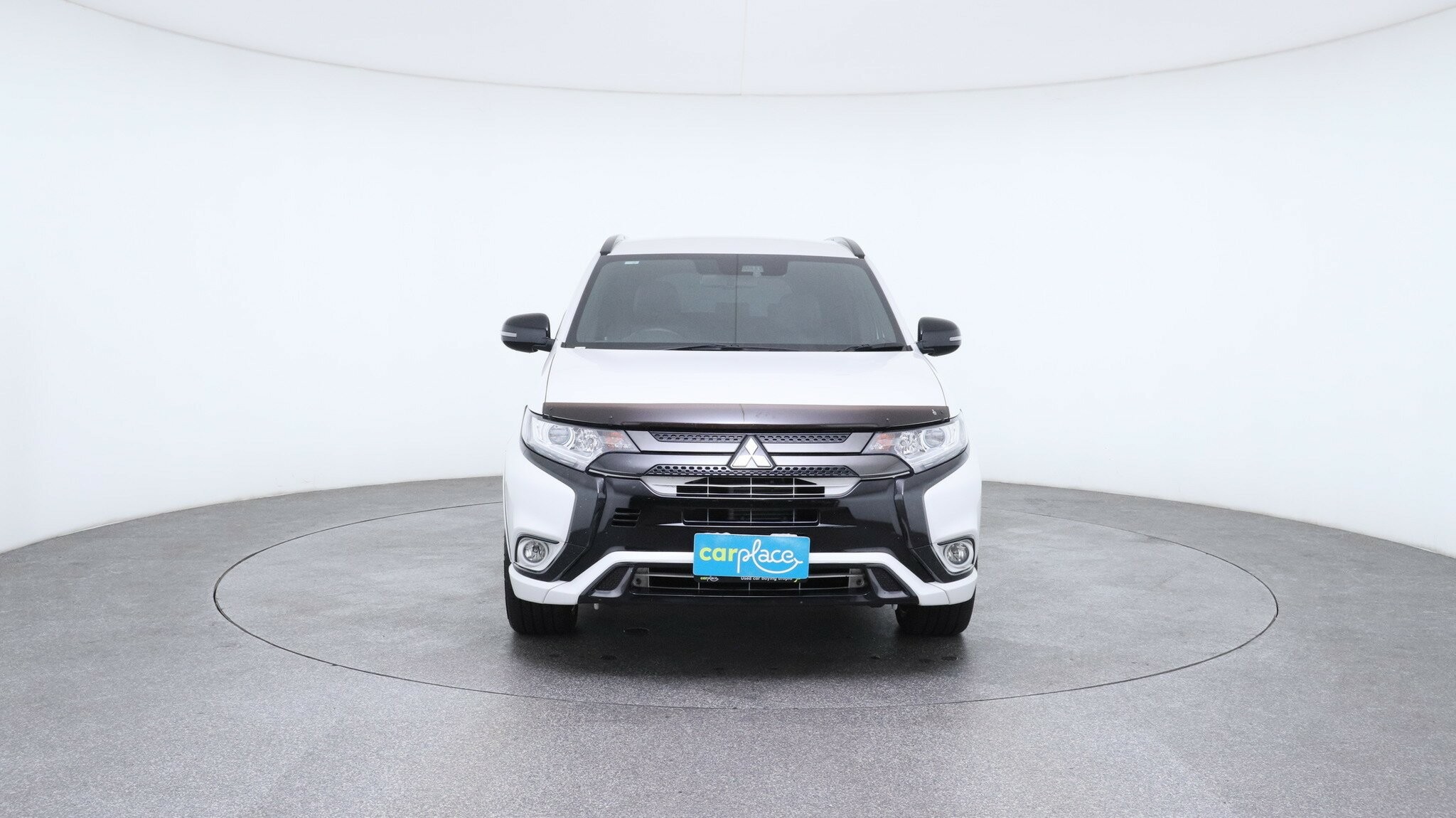 Mitsubishi Outlander image 4