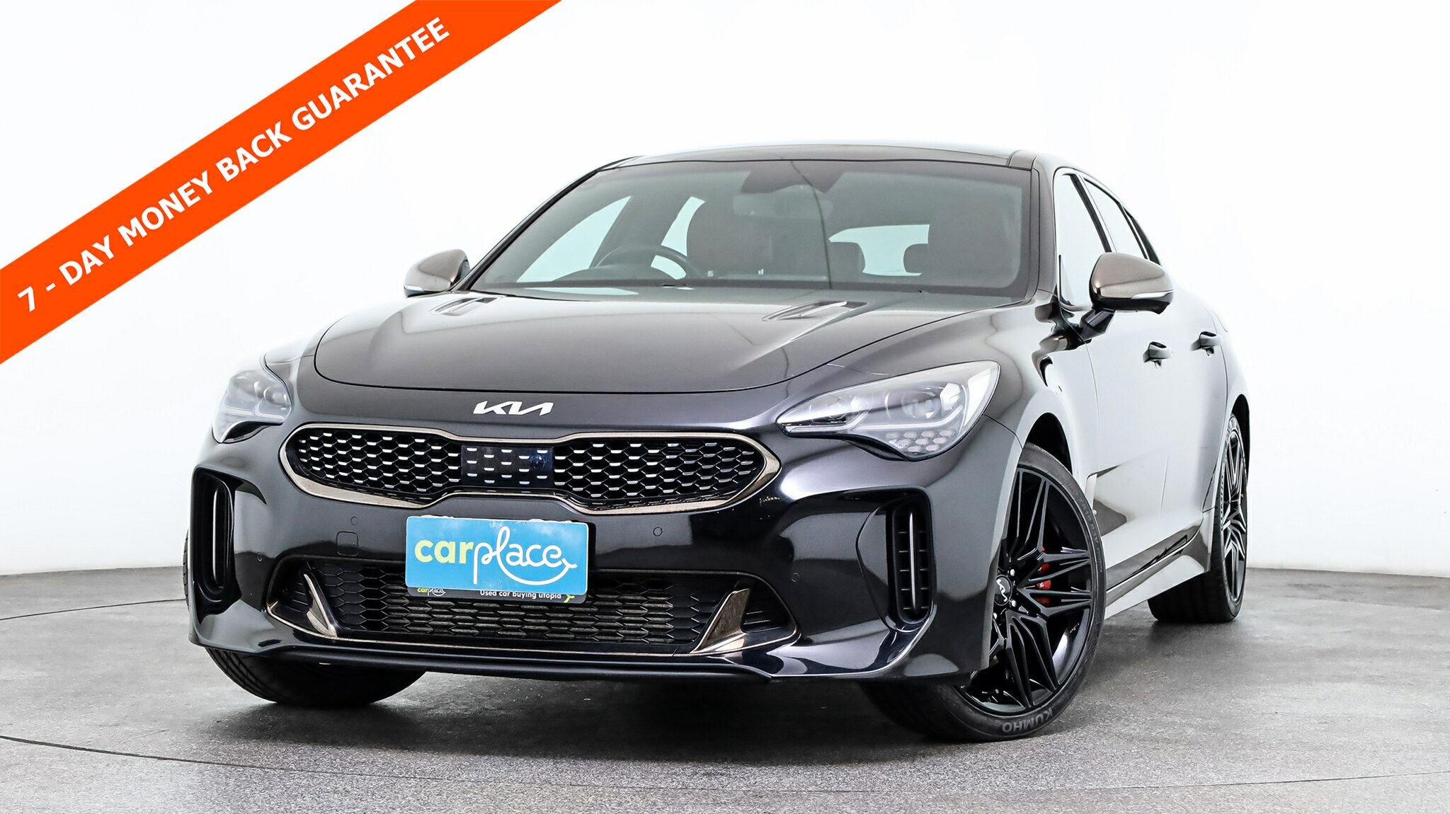 Kia Stinger image 1