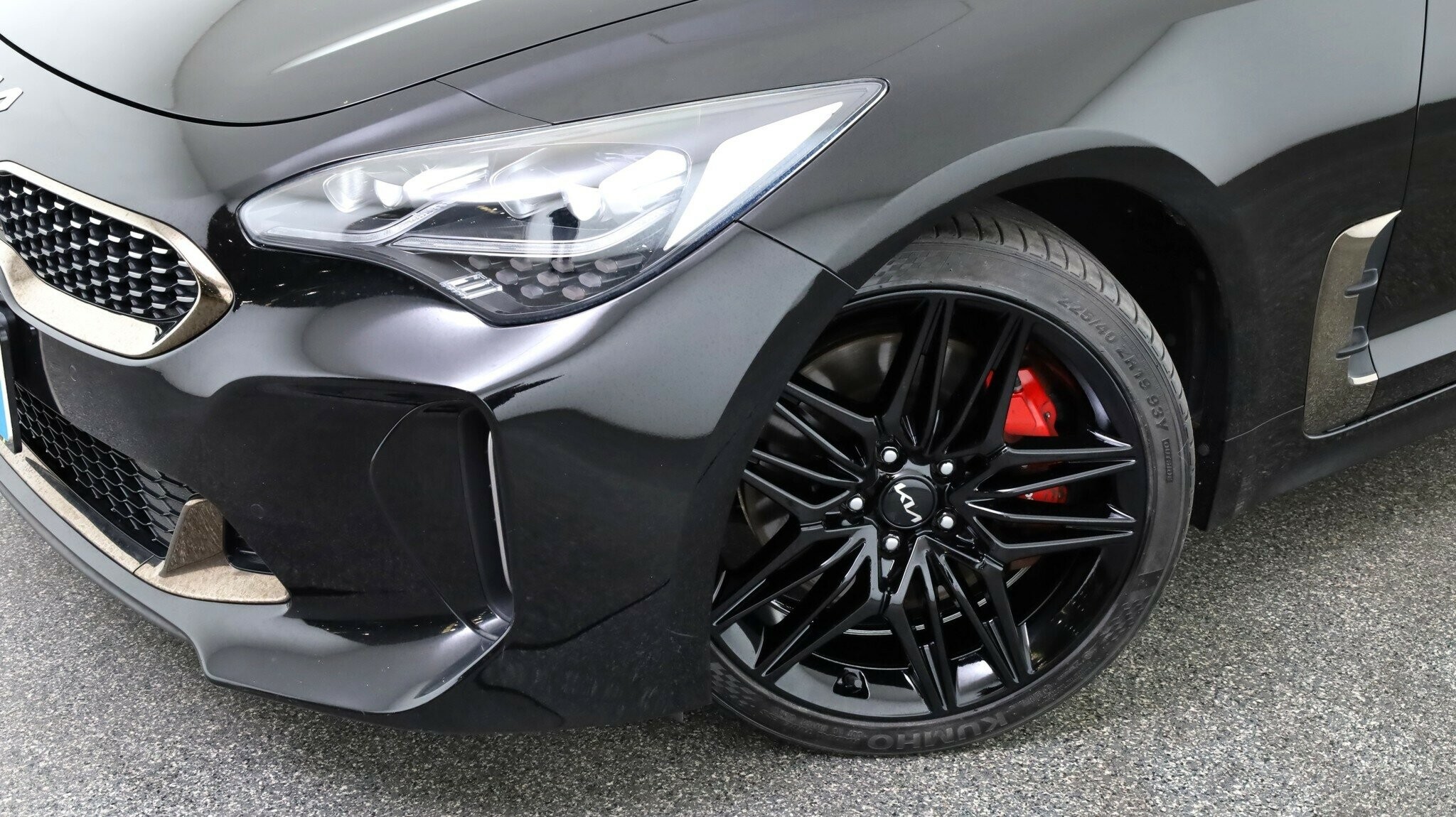 Kia Stinger image 3