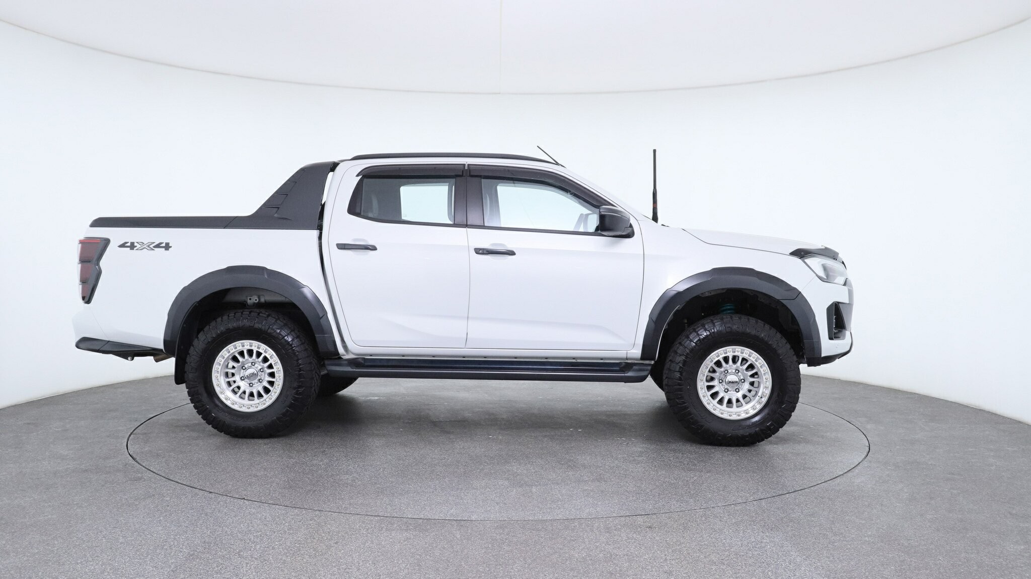 Isuzu D-max image 4