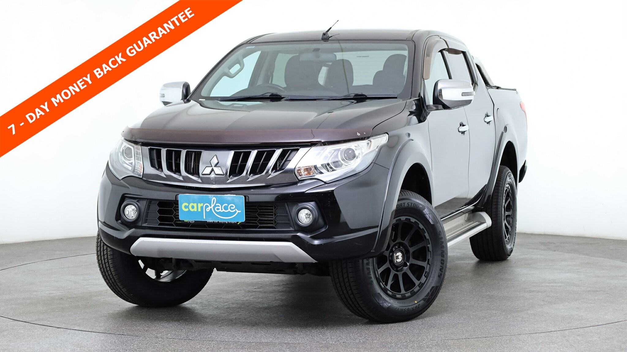 Mitsubishi Triton image 1
