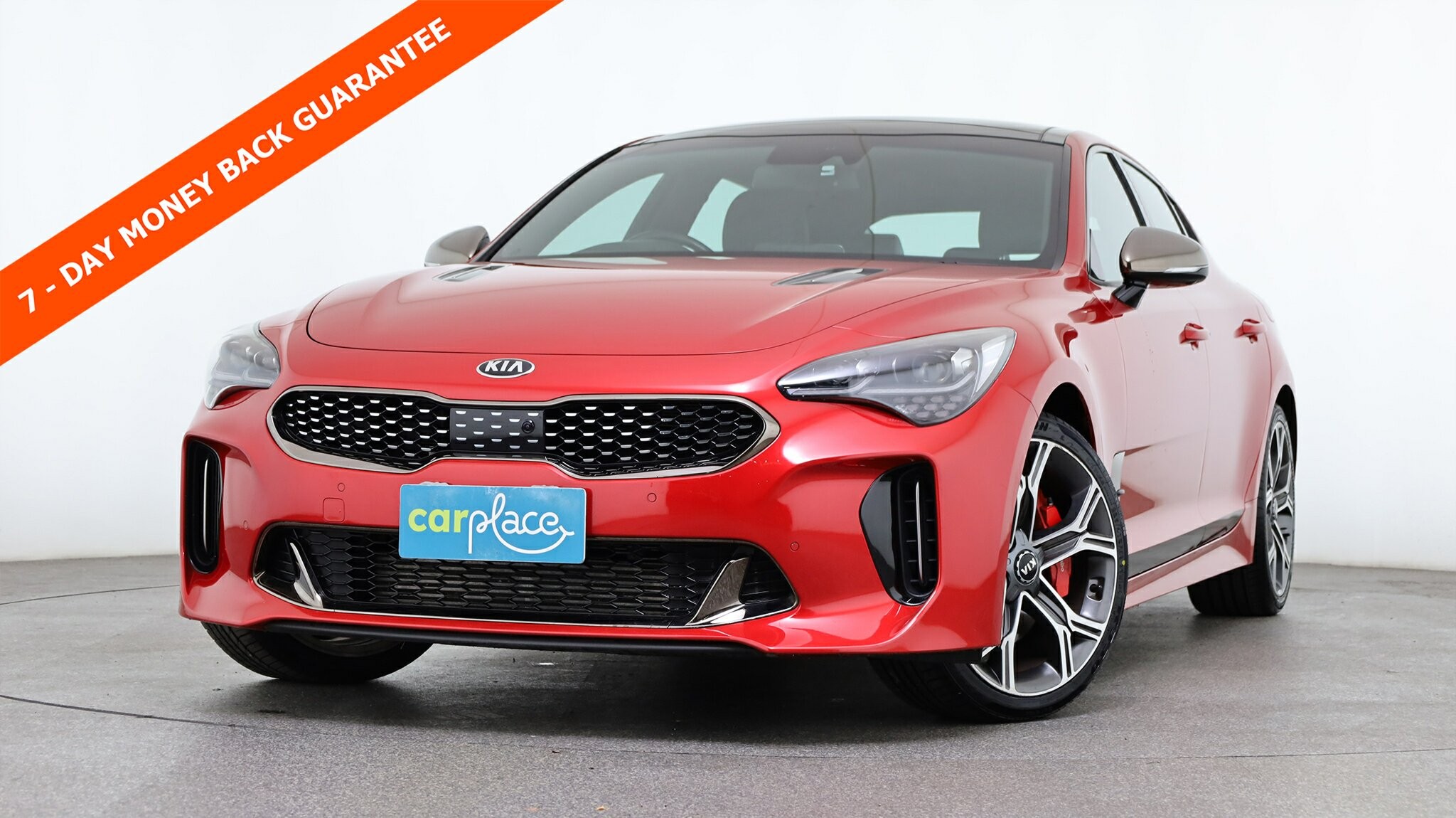 Kia Stinger image 1