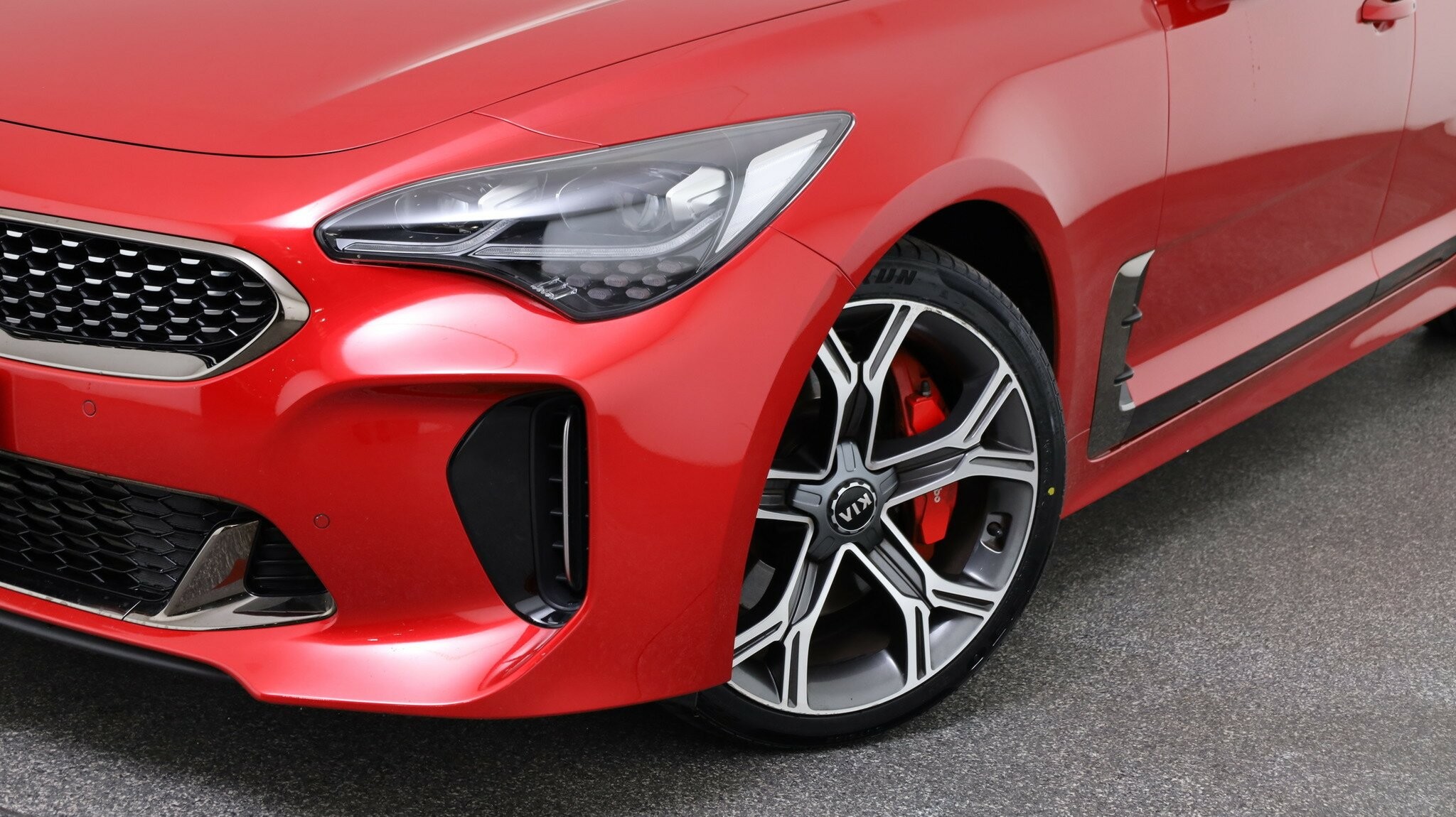 Kia Stinger image 3