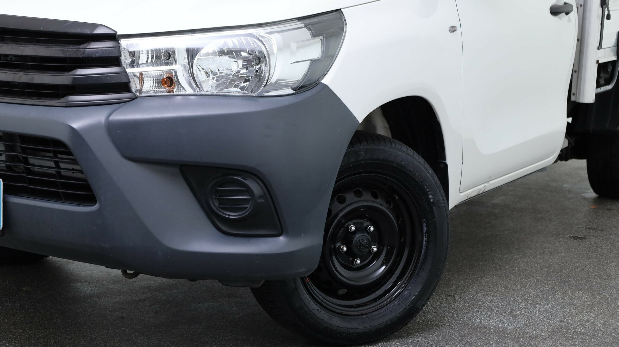 Toyota Hilux image 3