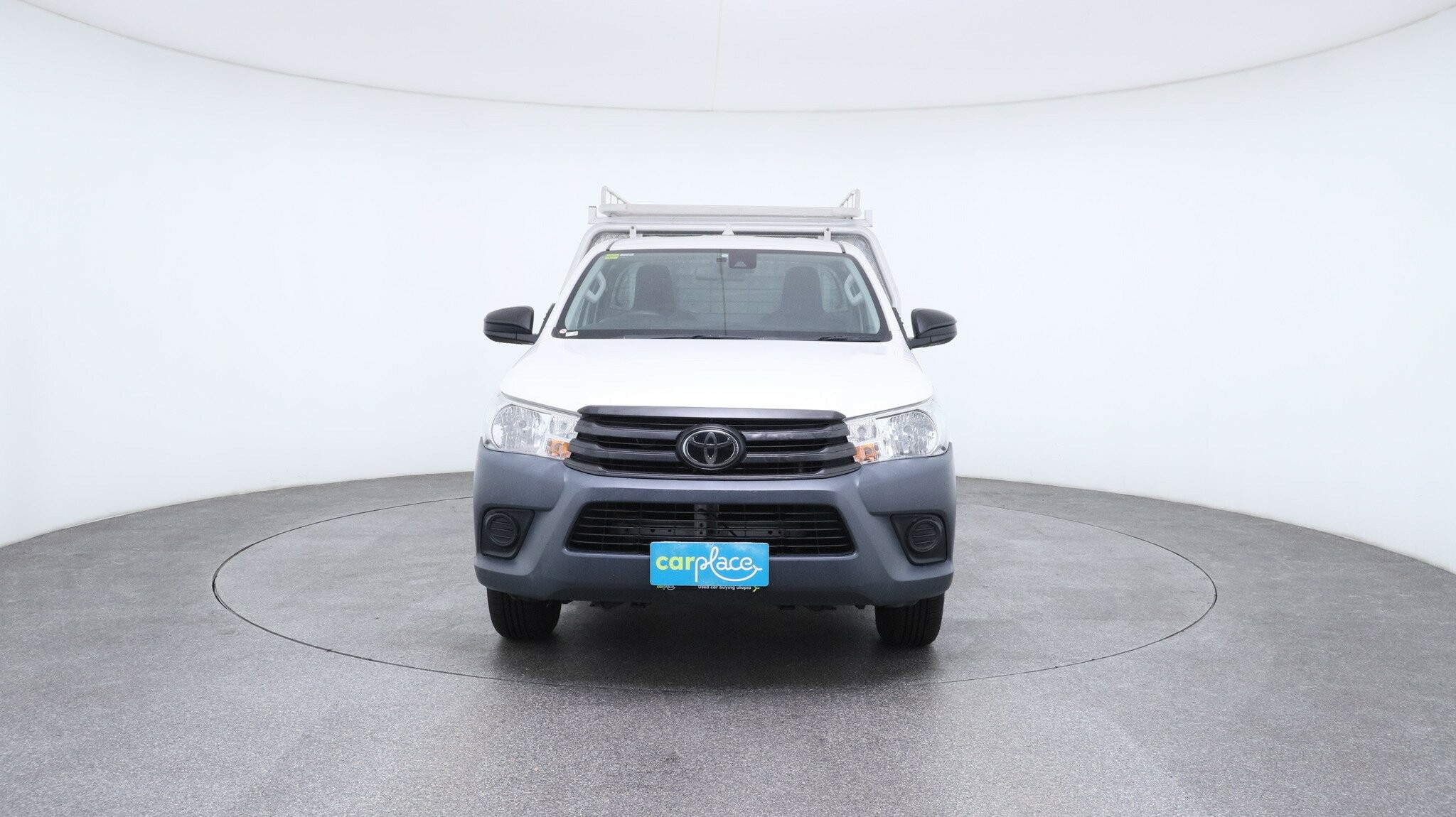 Toyota Hilux image 4