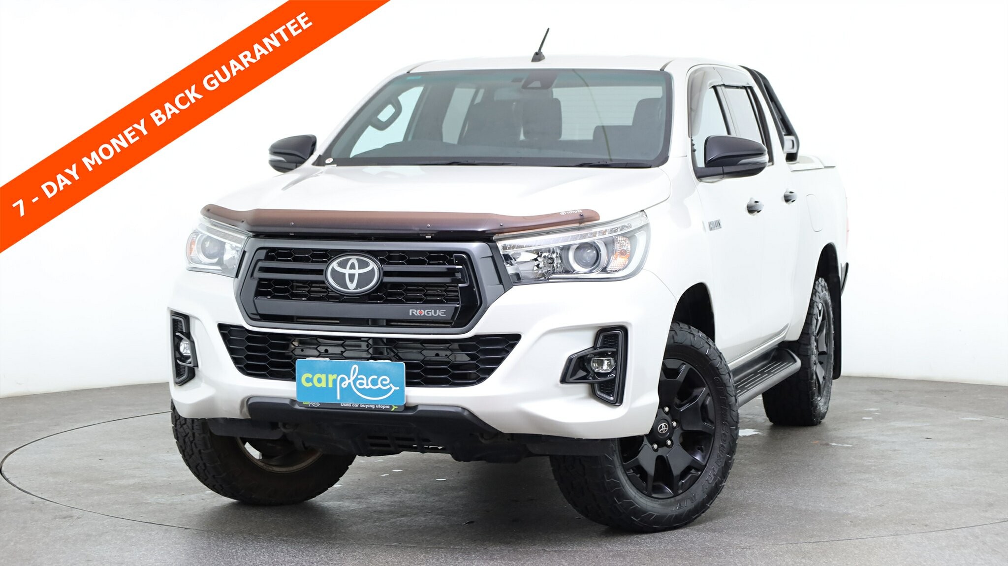 Toyota Hilux image 1