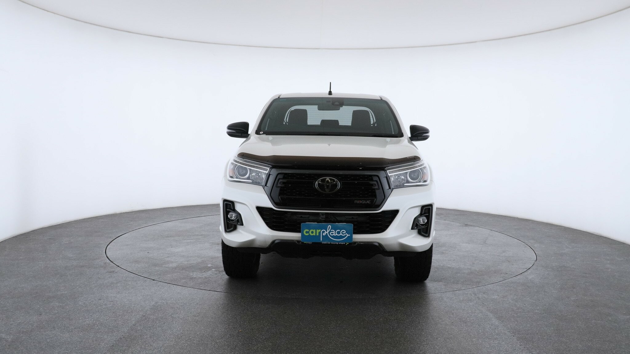 Toyota Hilux image 4