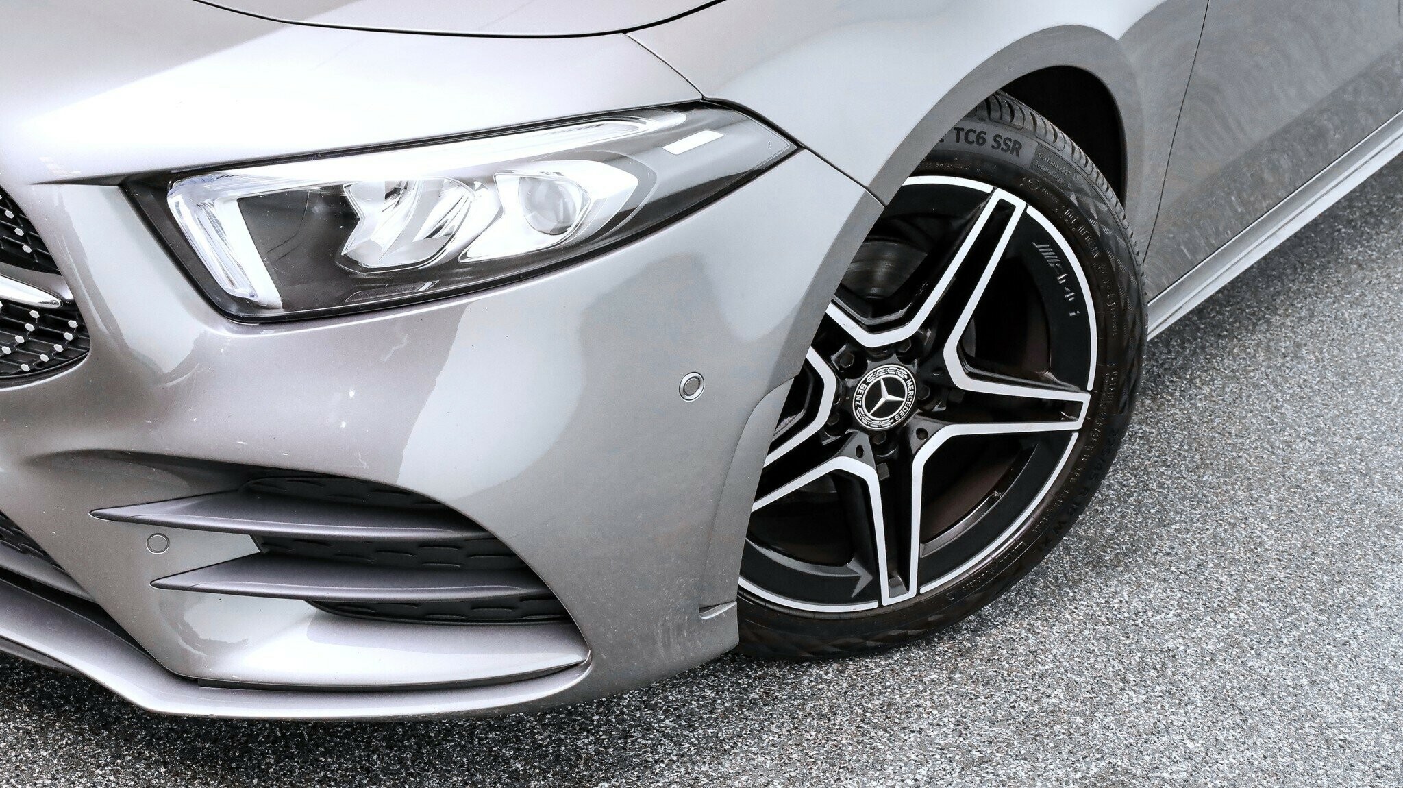 Mercedes Benz A-class image 3