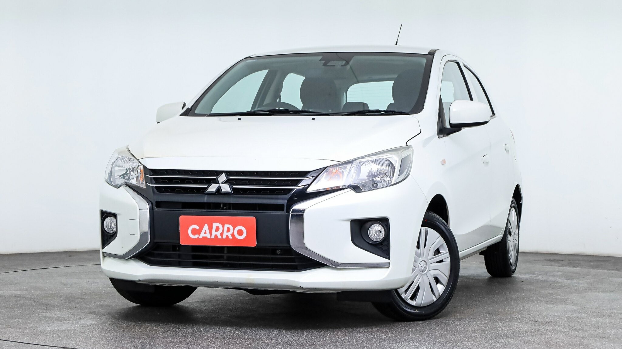 Mitsubishi Mirage image 2