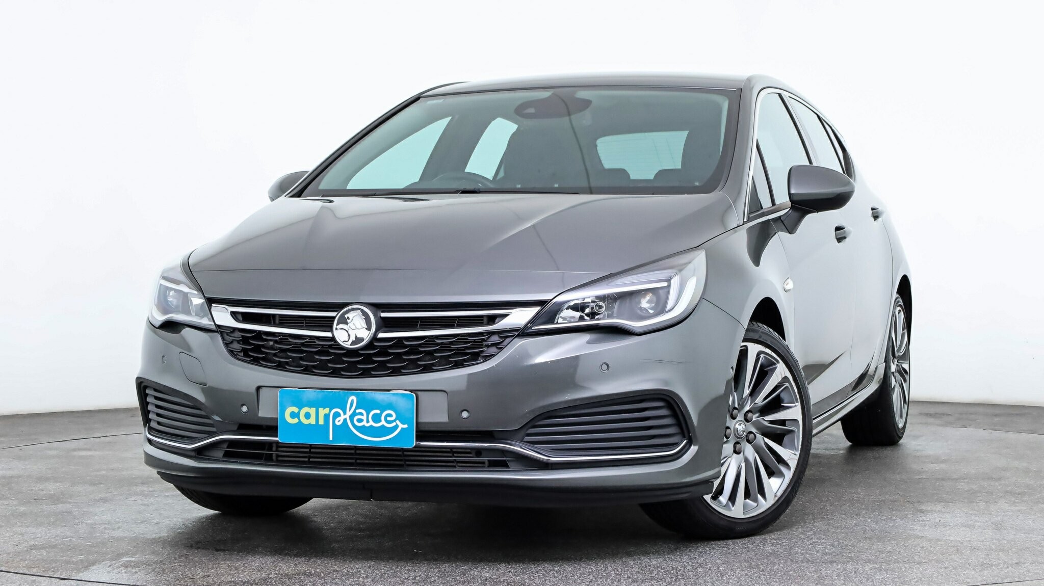 Holden Astra image 2