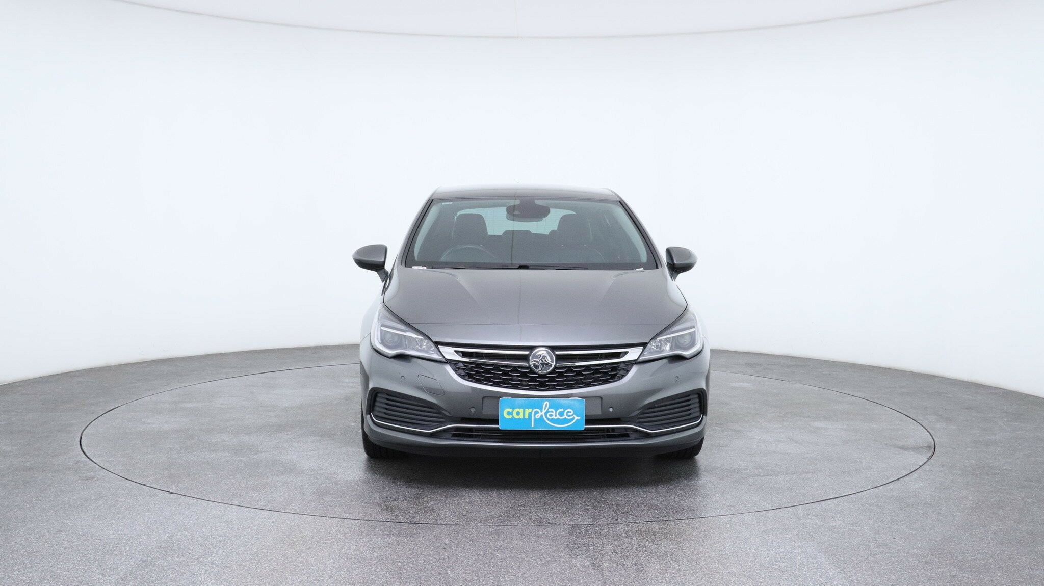 Holden Astra image 4