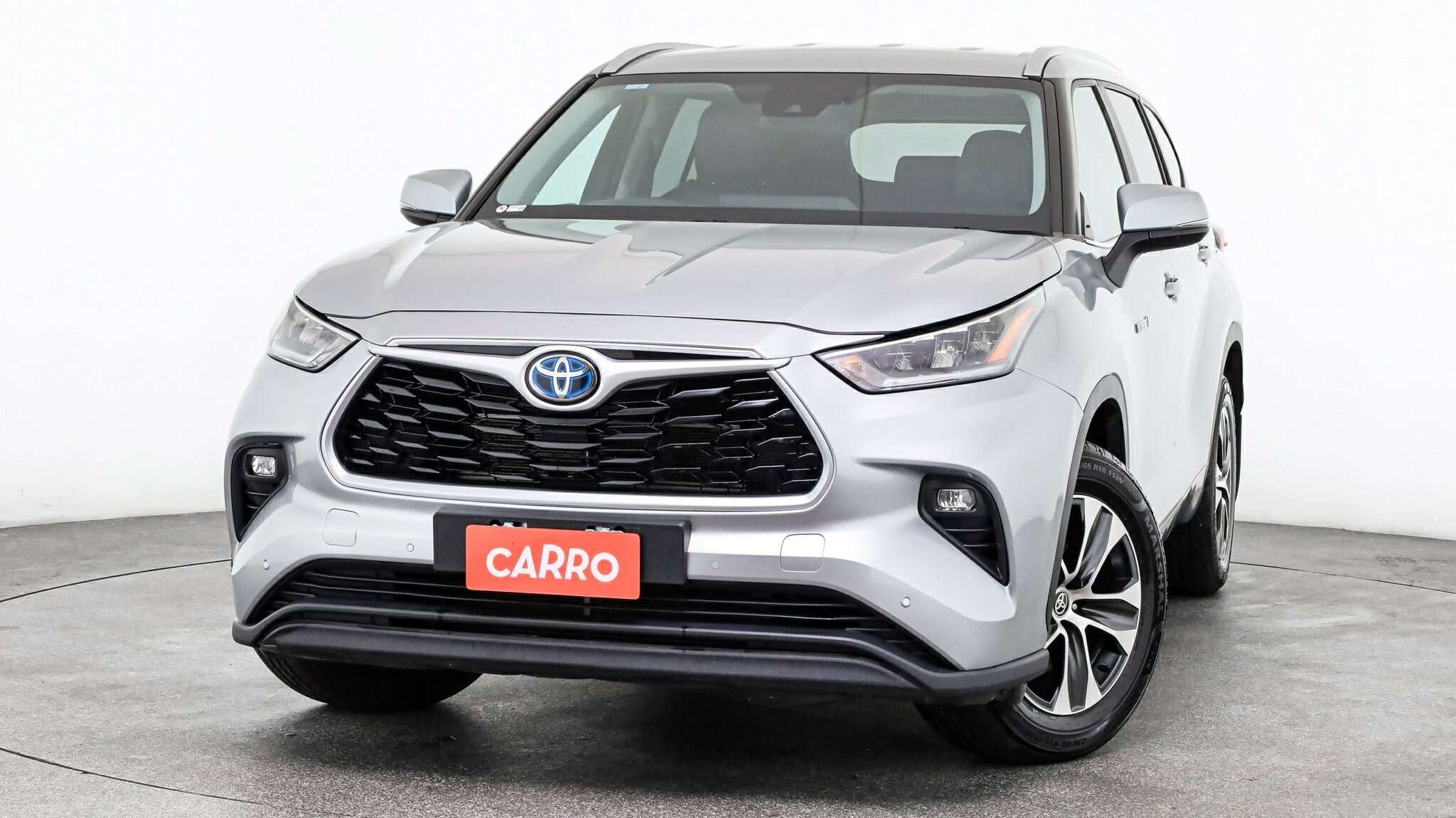 Toyota Kluger image 2