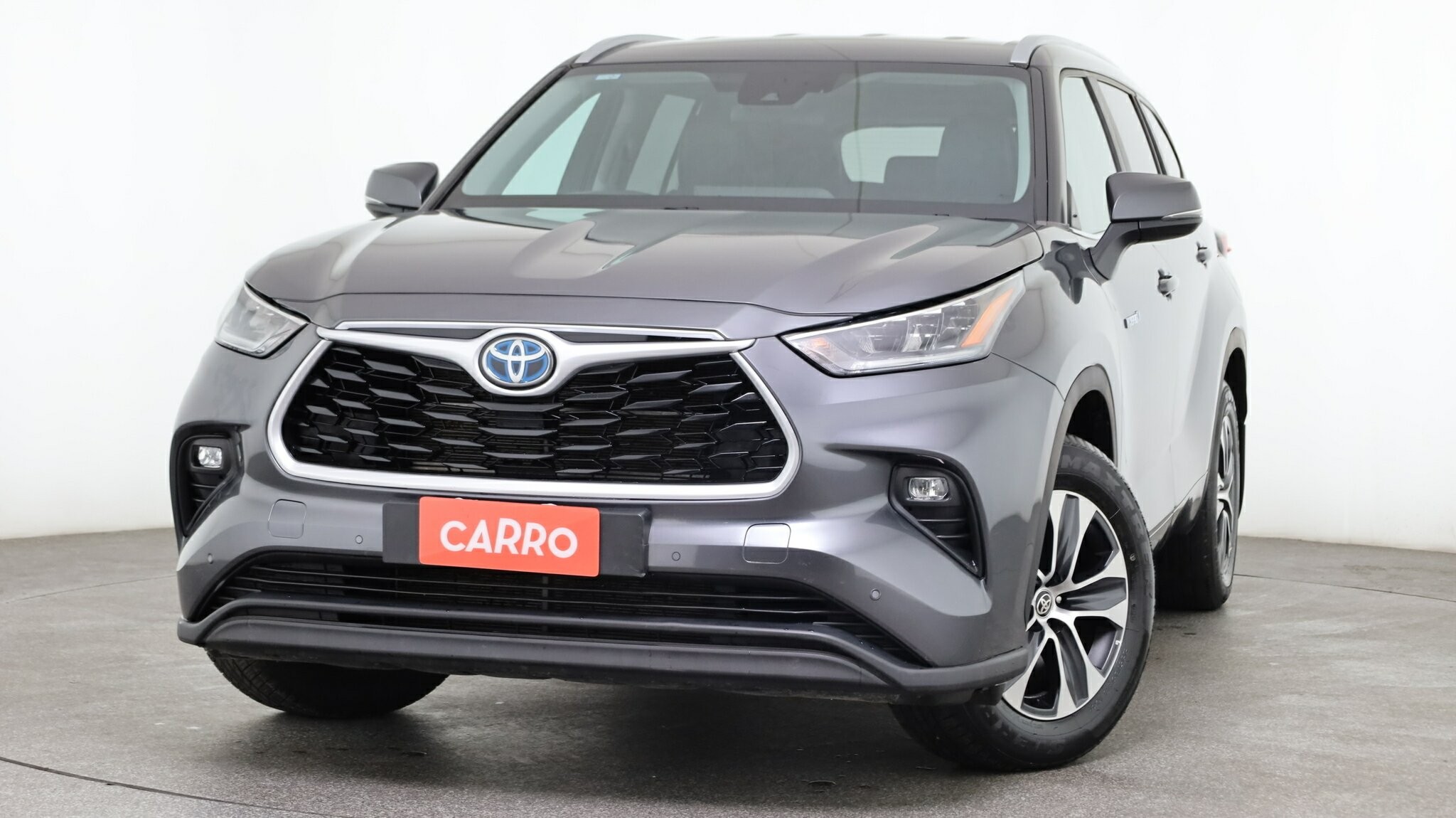 Toyota Kluger image 2