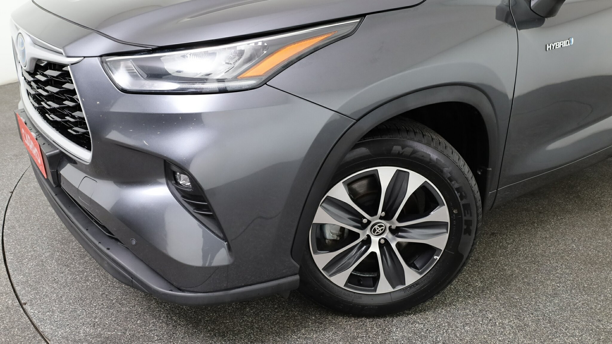 Toyota Kluger image 3