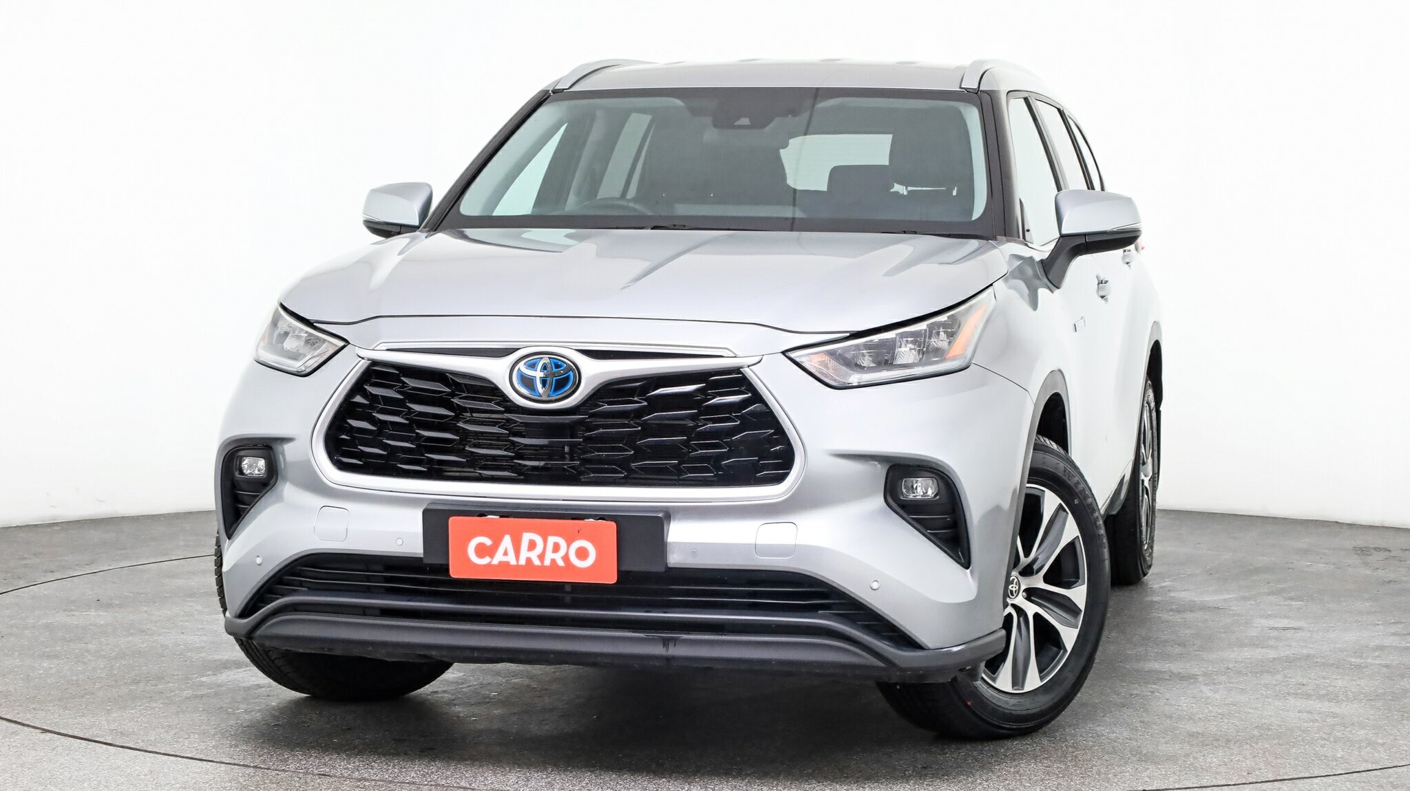 Toyota Kluger image 2