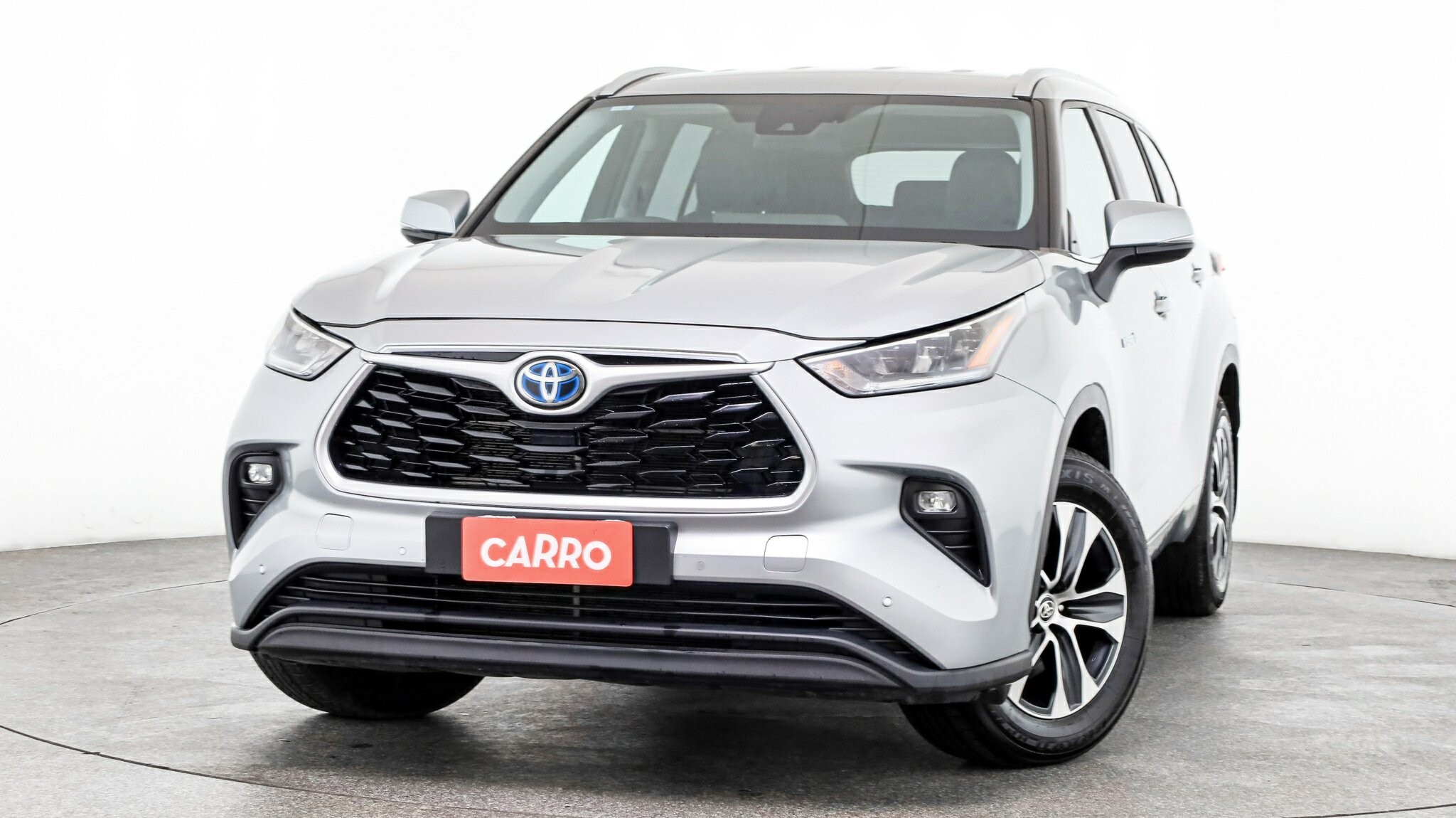 Toyota Kluger image 2