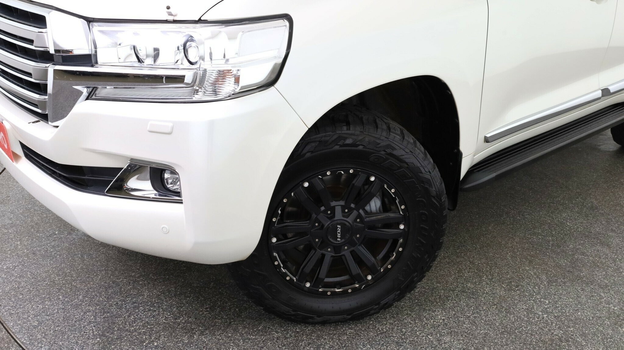 Toyota Landcruiser image 3