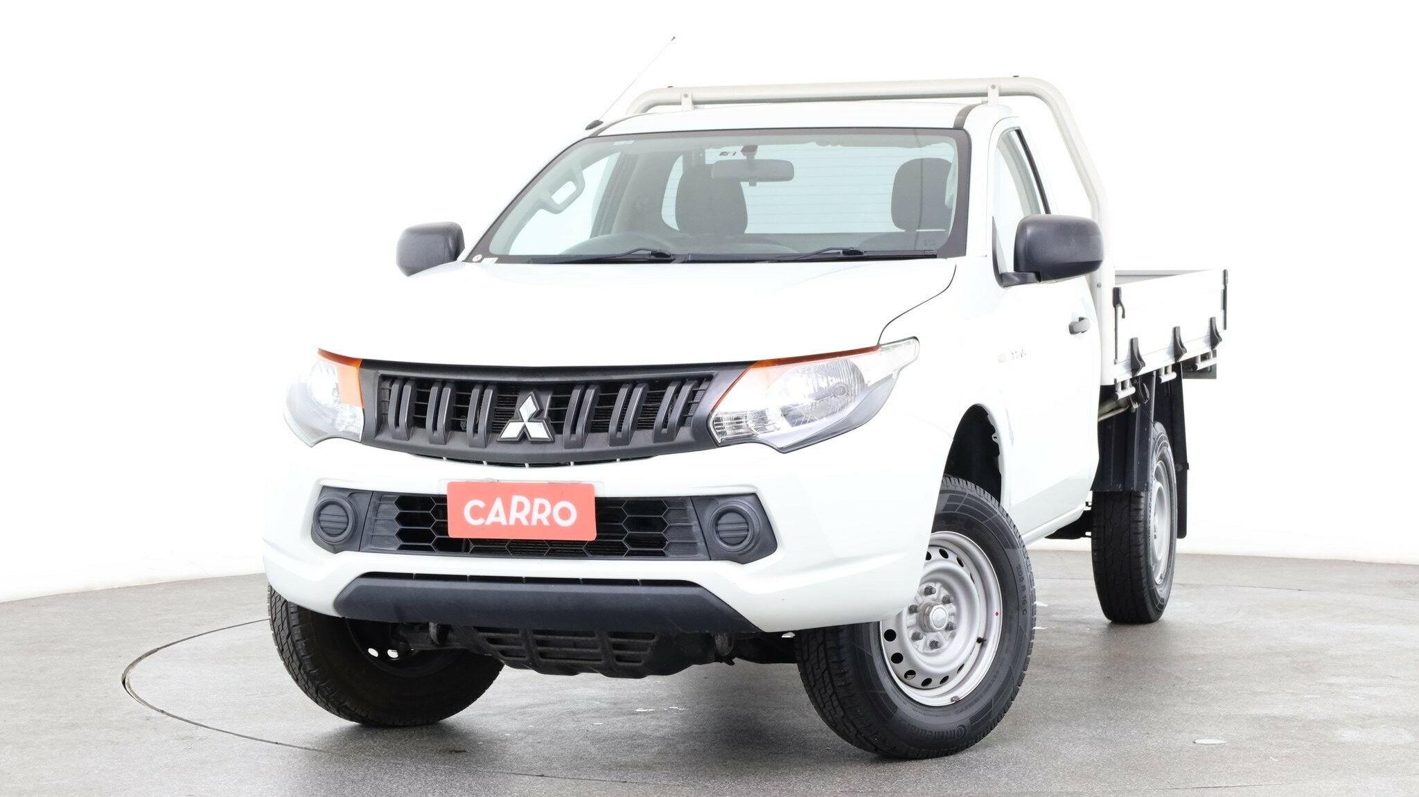 Mitsubishi Triton image 2