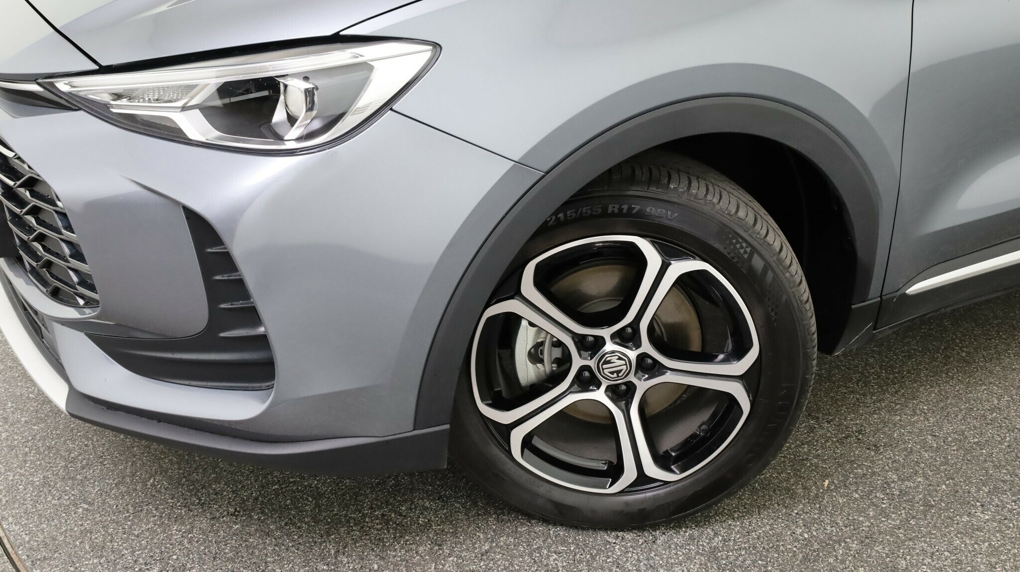MG Zs image 3