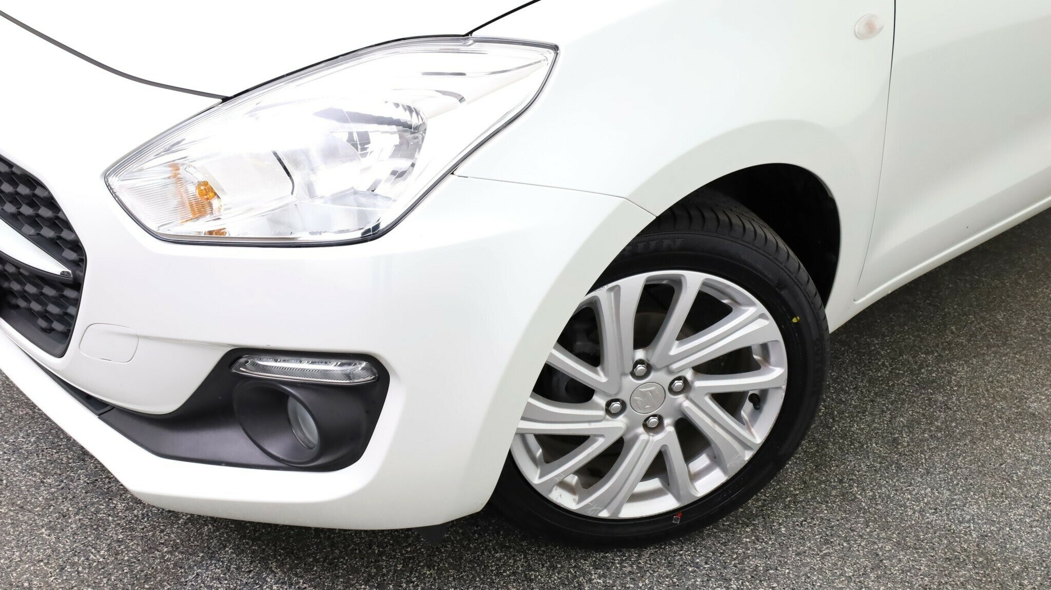 Suzuki Swift image 3