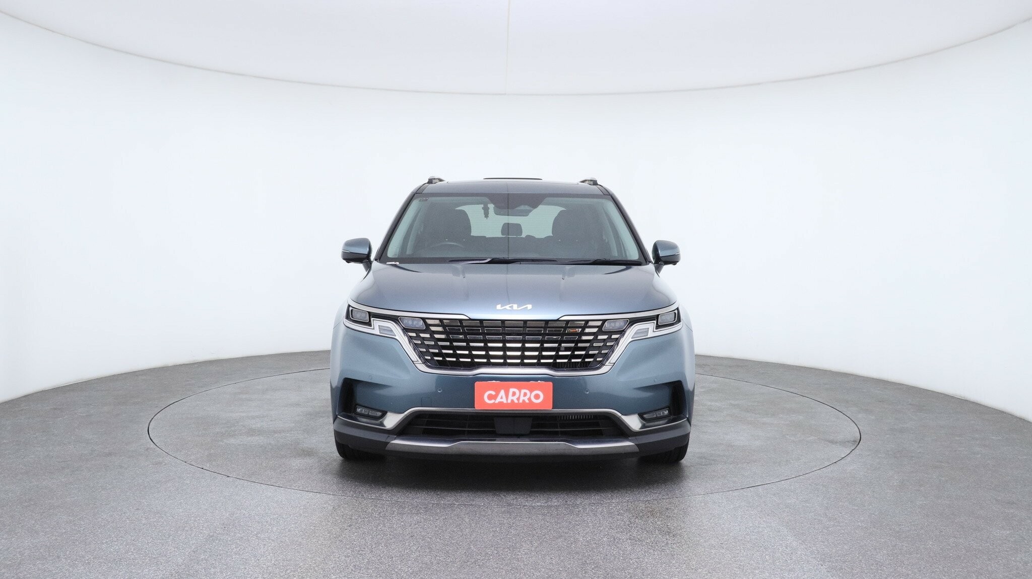 Kia Carnival image 4