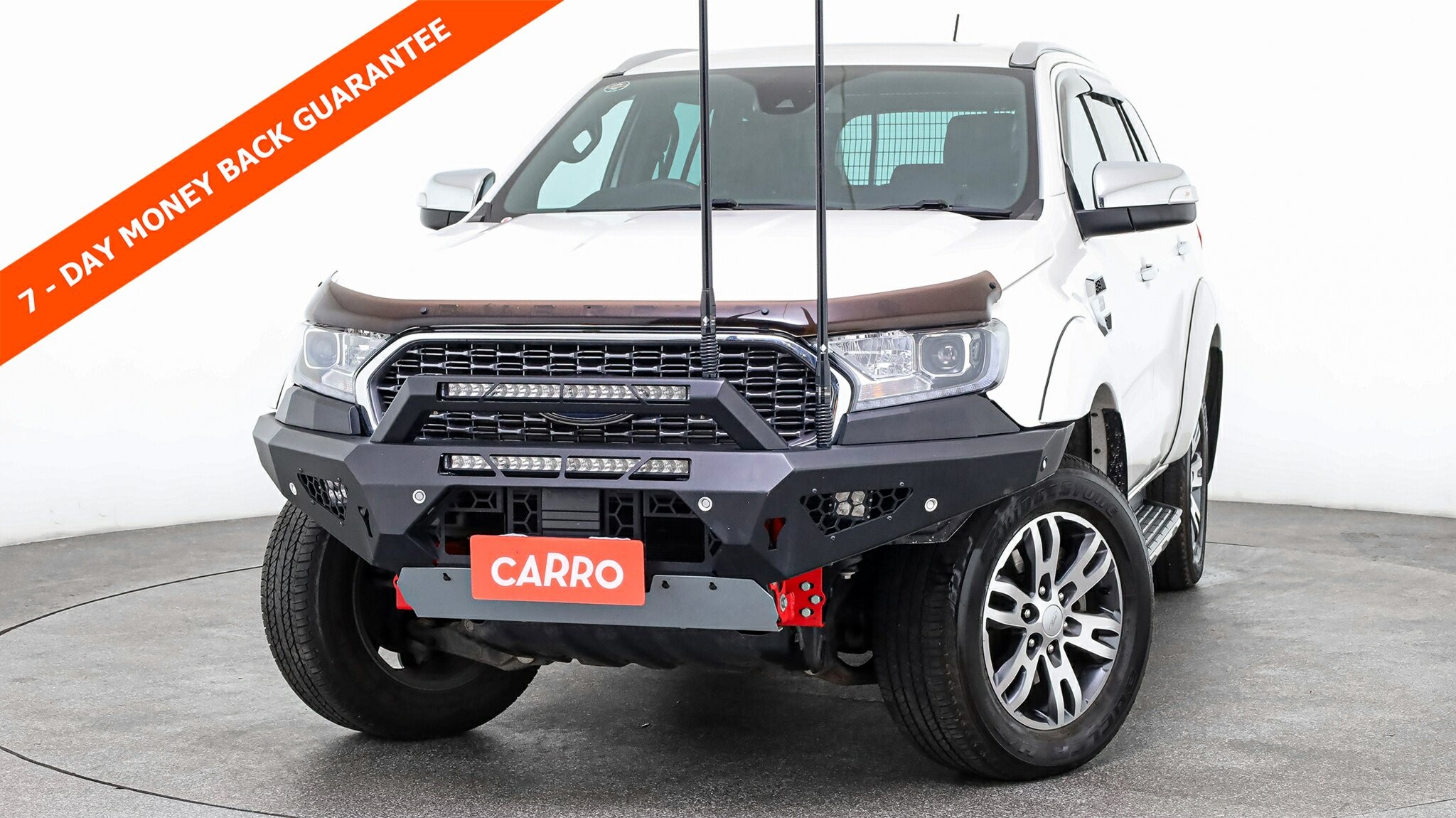 Ford Everest image 2