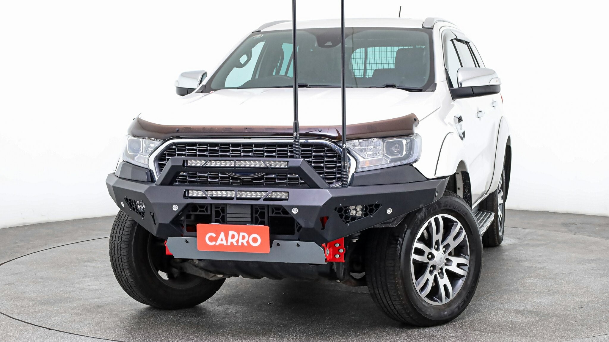 Ford Everest image 3