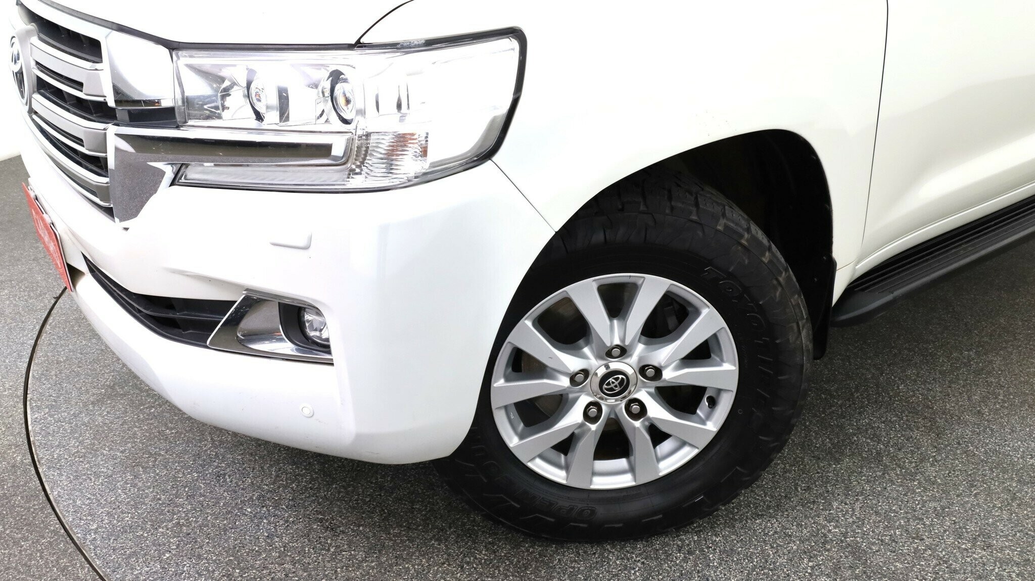 Toyota Landcruiser image 3