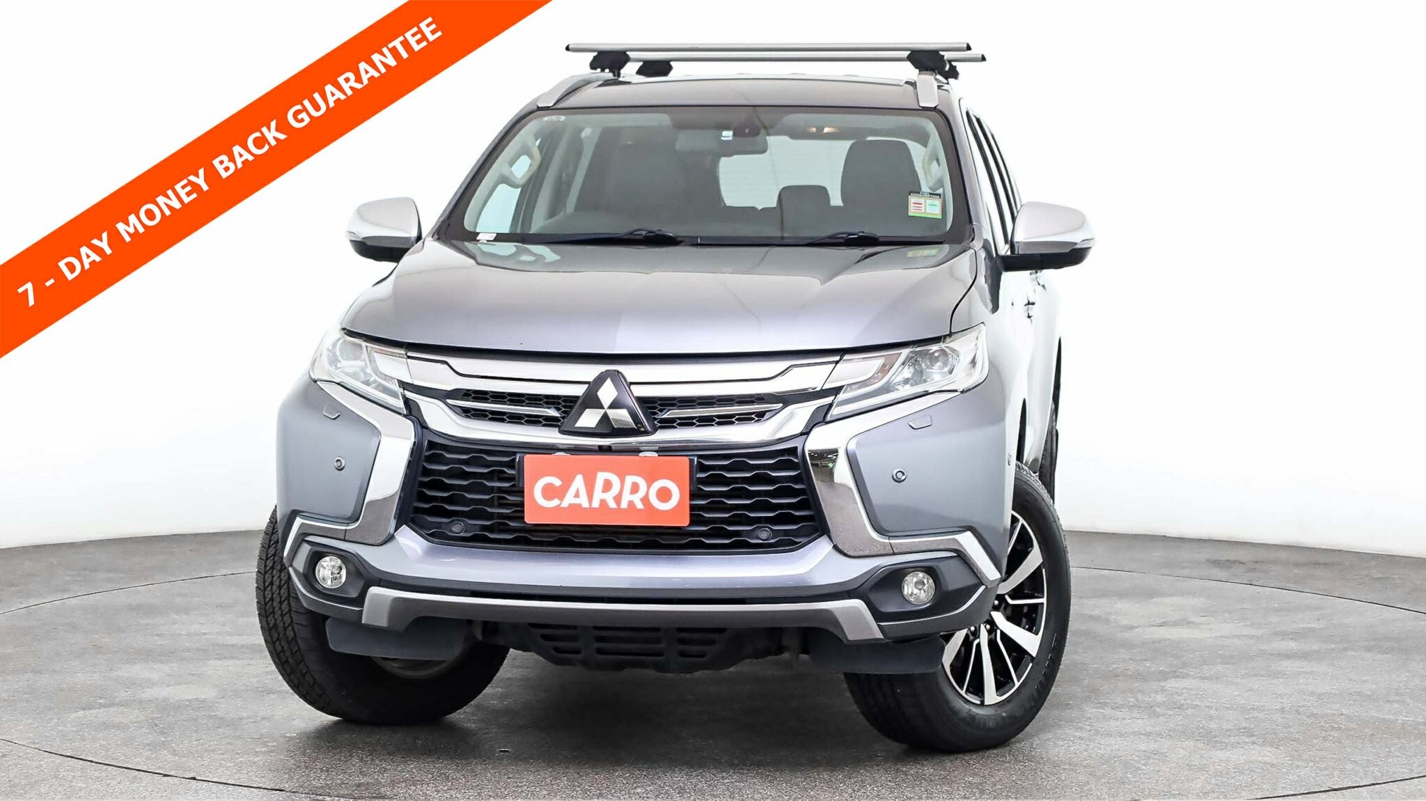 Mitsubishi Pajero Sport image 1