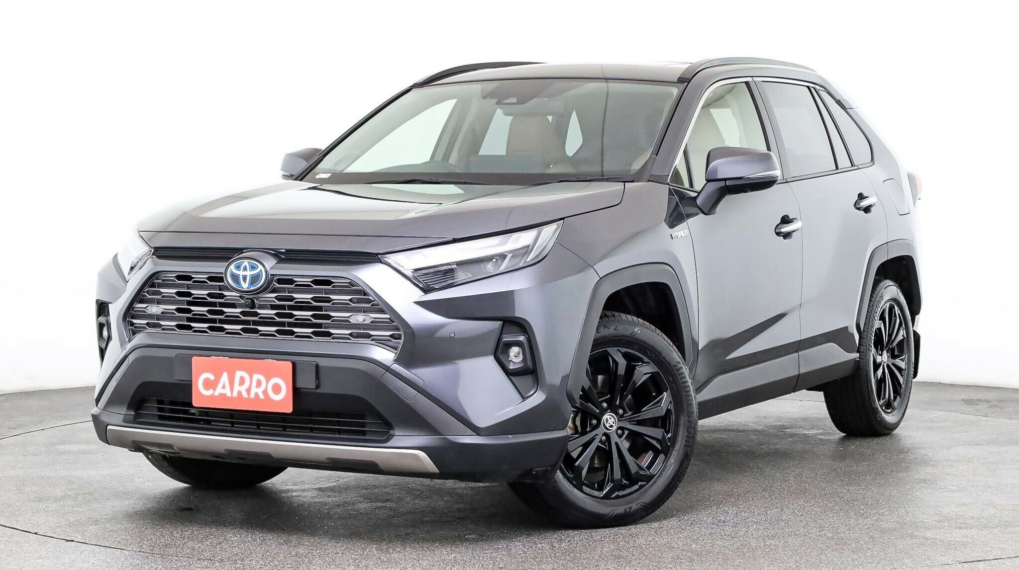 Toyota Rav4 image 2