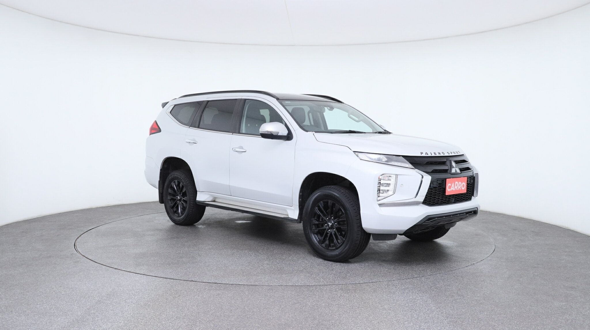 Mitsubishi Pajero Sport image 4