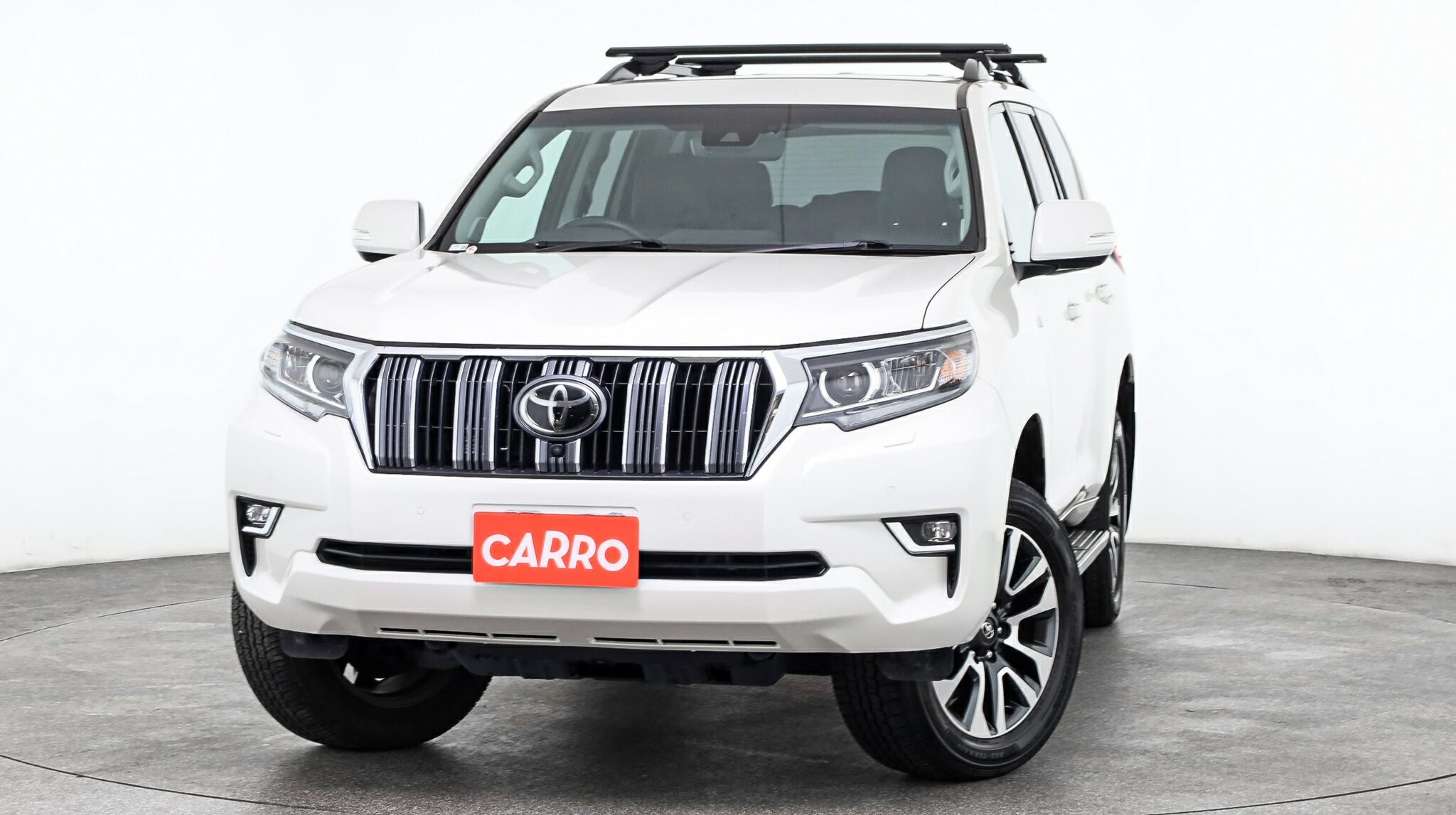 Toyota Landcruiser Prado image 2